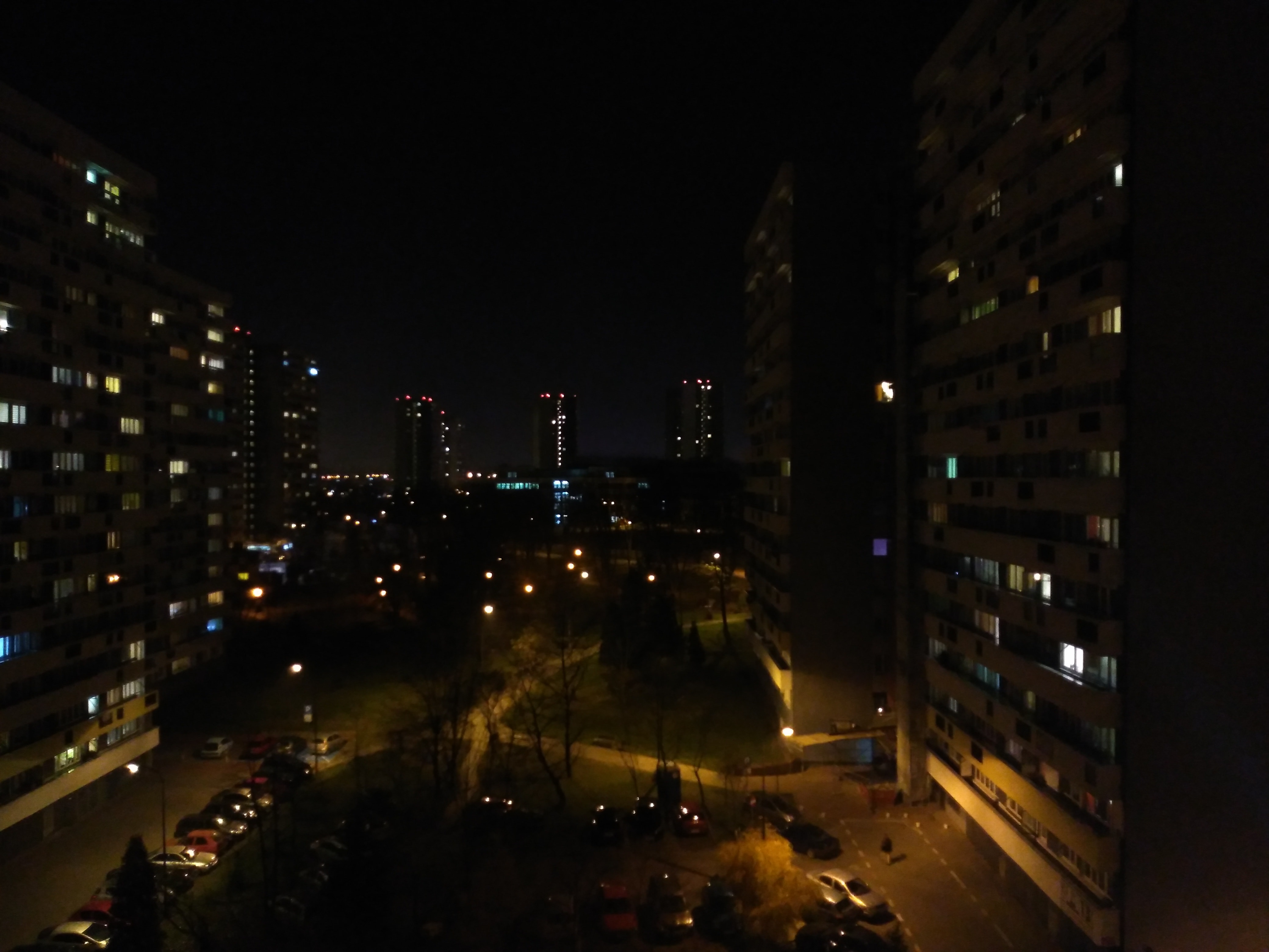 Zdjęcia nocne - Huawei P9 Lite mini