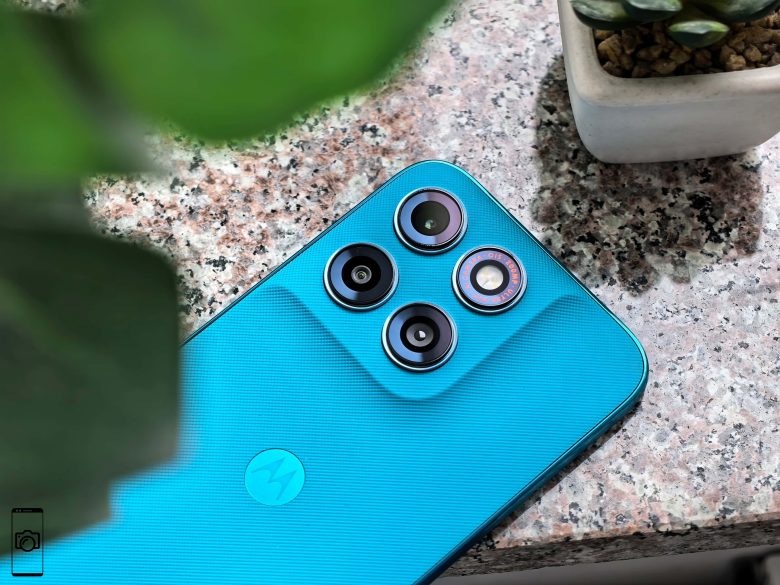 Motorola Moto G87