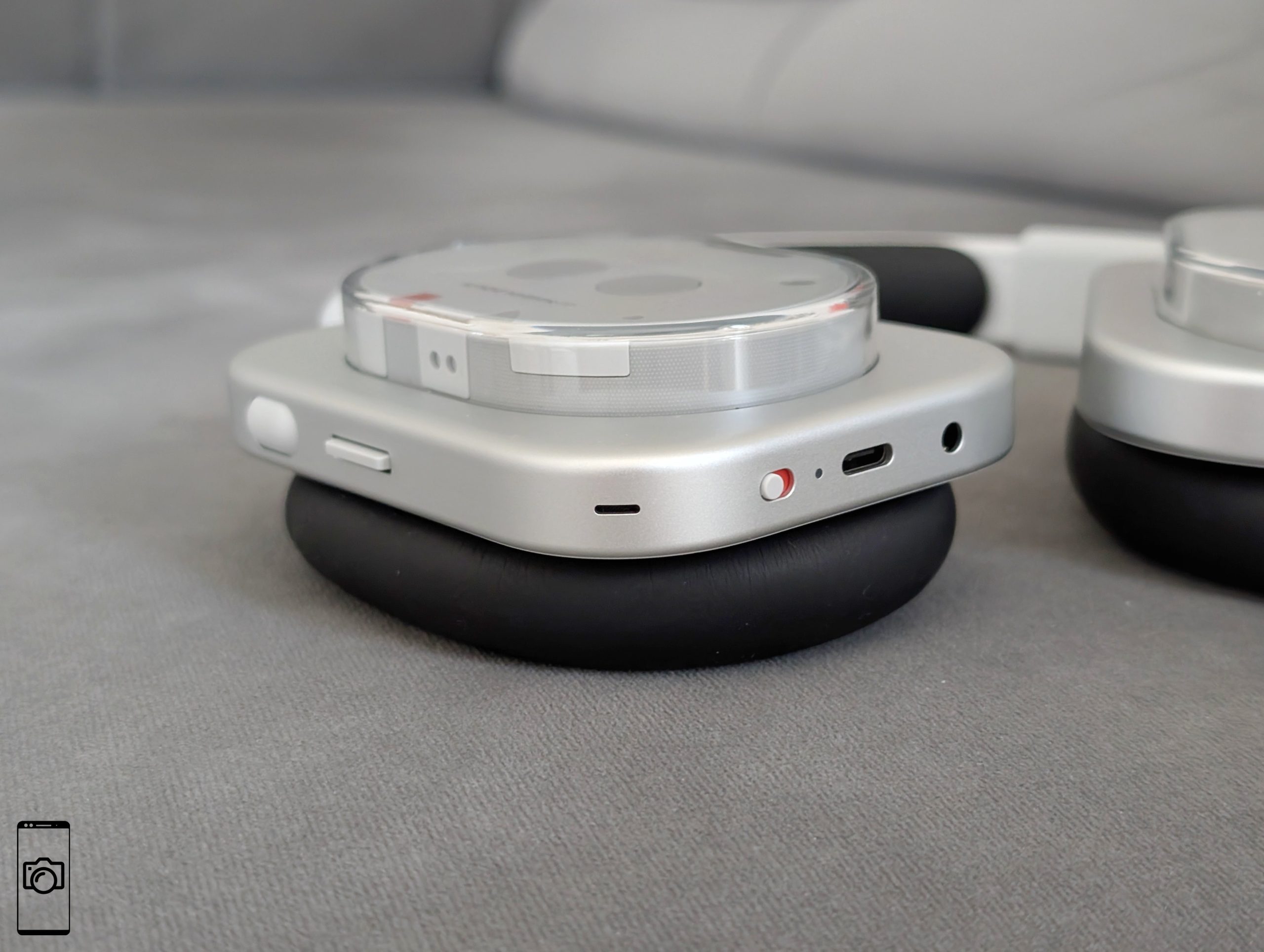 Nothing Headphone (1)
