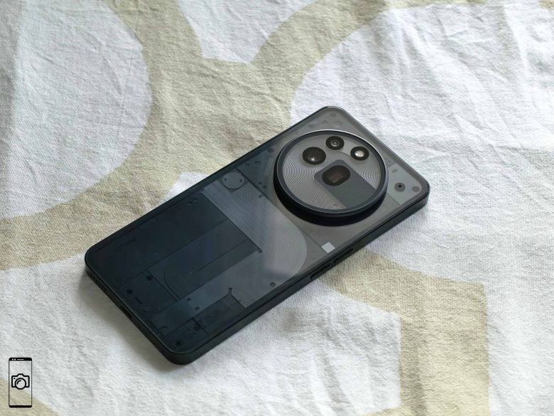 Nothing Phone (3a) Pro