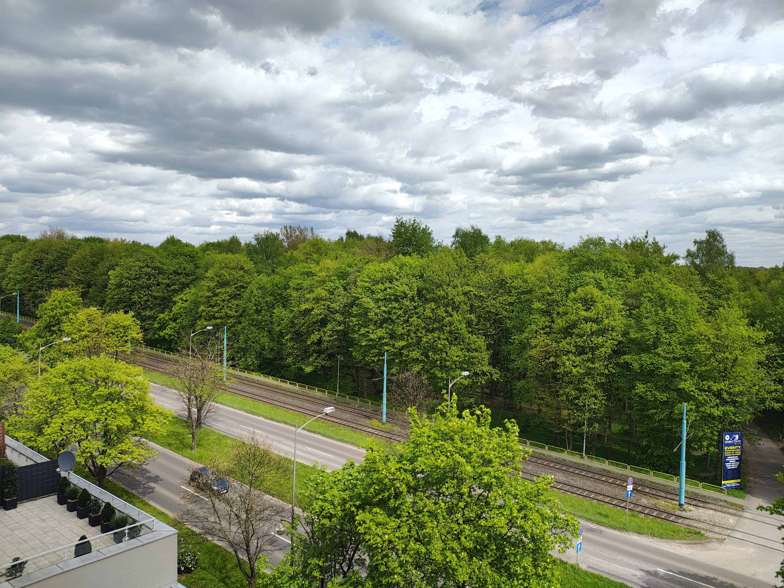 Pochmurna pogoda - Motorola Edge 50 Pro Pochmurna pogoda - Motorola Edge 50 Pro