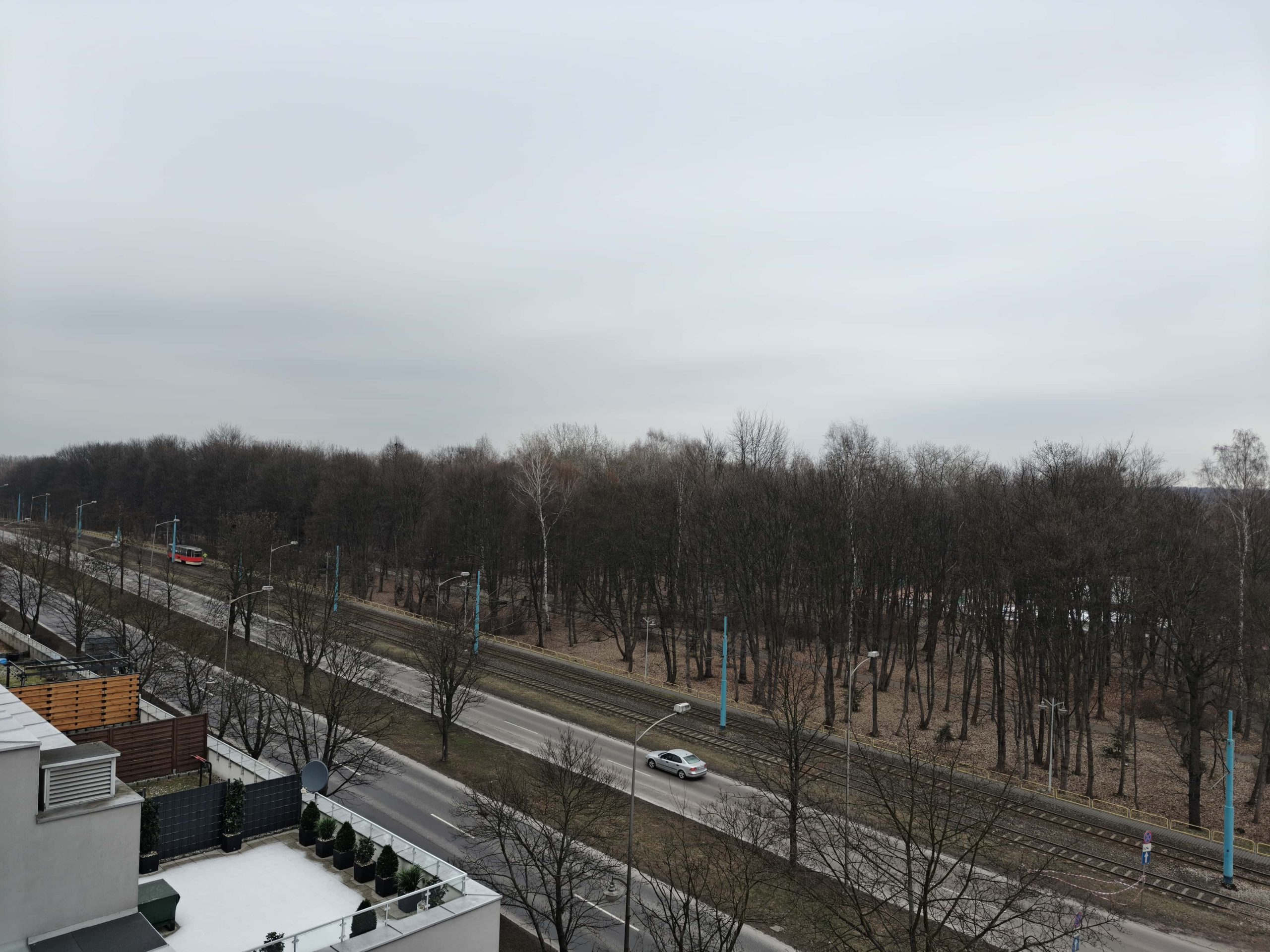 Pochmurna pogoda - OPPO Find X8 Pro