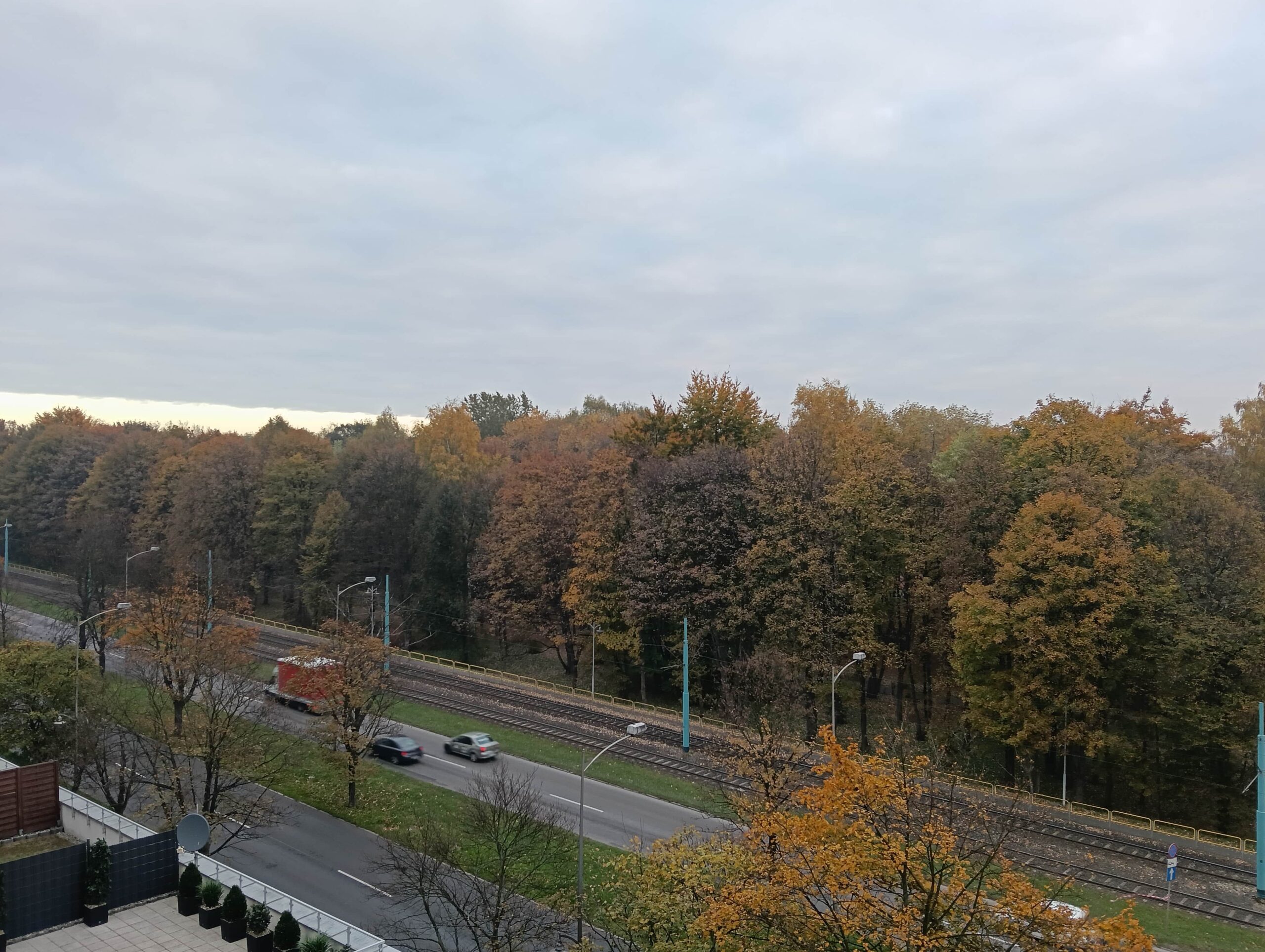 Pochmurna pogoda - OPPO Reno12 F