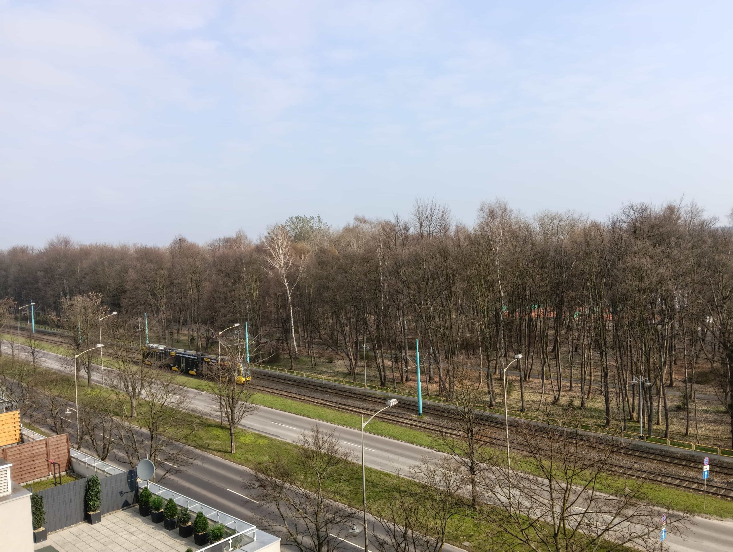 Pochmurna pogoda - realme 14T