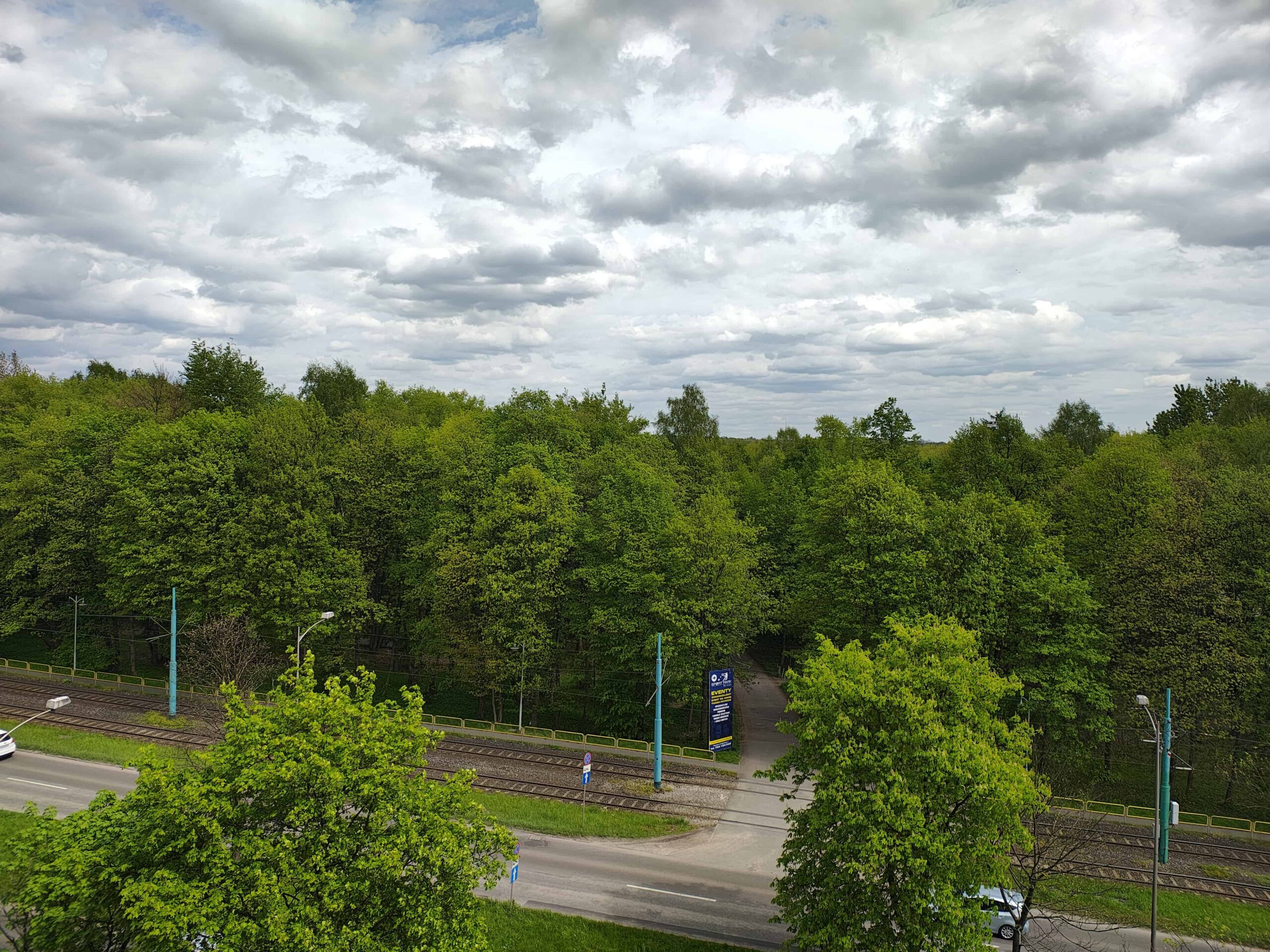 Pochmurna pogoda - Motorola Edge 50 Pro Pochmurna pogoda - Motorola Edge 50 Pro