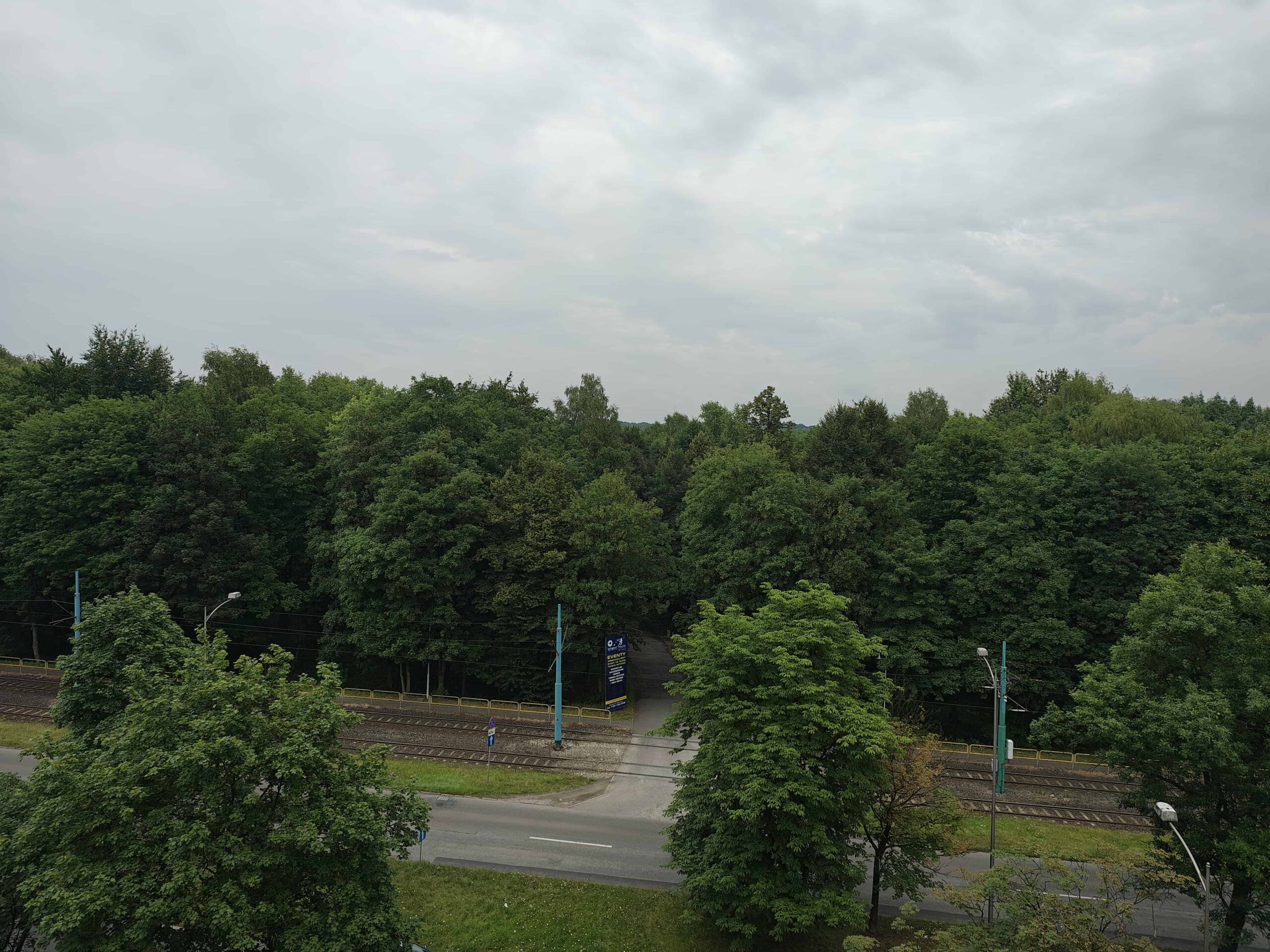 Pochmurna pogoda - Motorola Edge 50 Ultra Pochmurna pogoda - Motorola Edge 50 Ultra