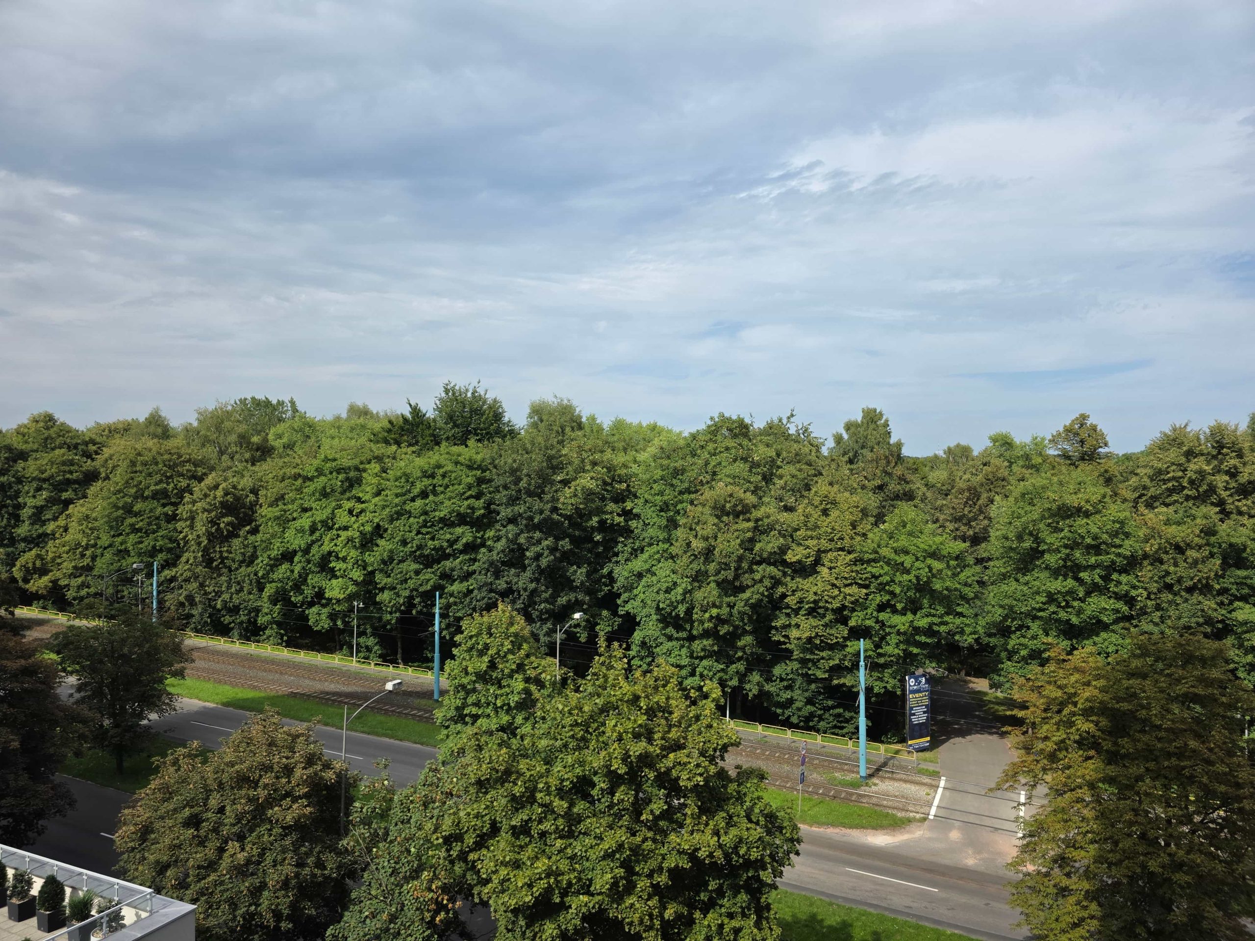 Pochmurna pogoda - Samsung Galaxy S25 Ultra