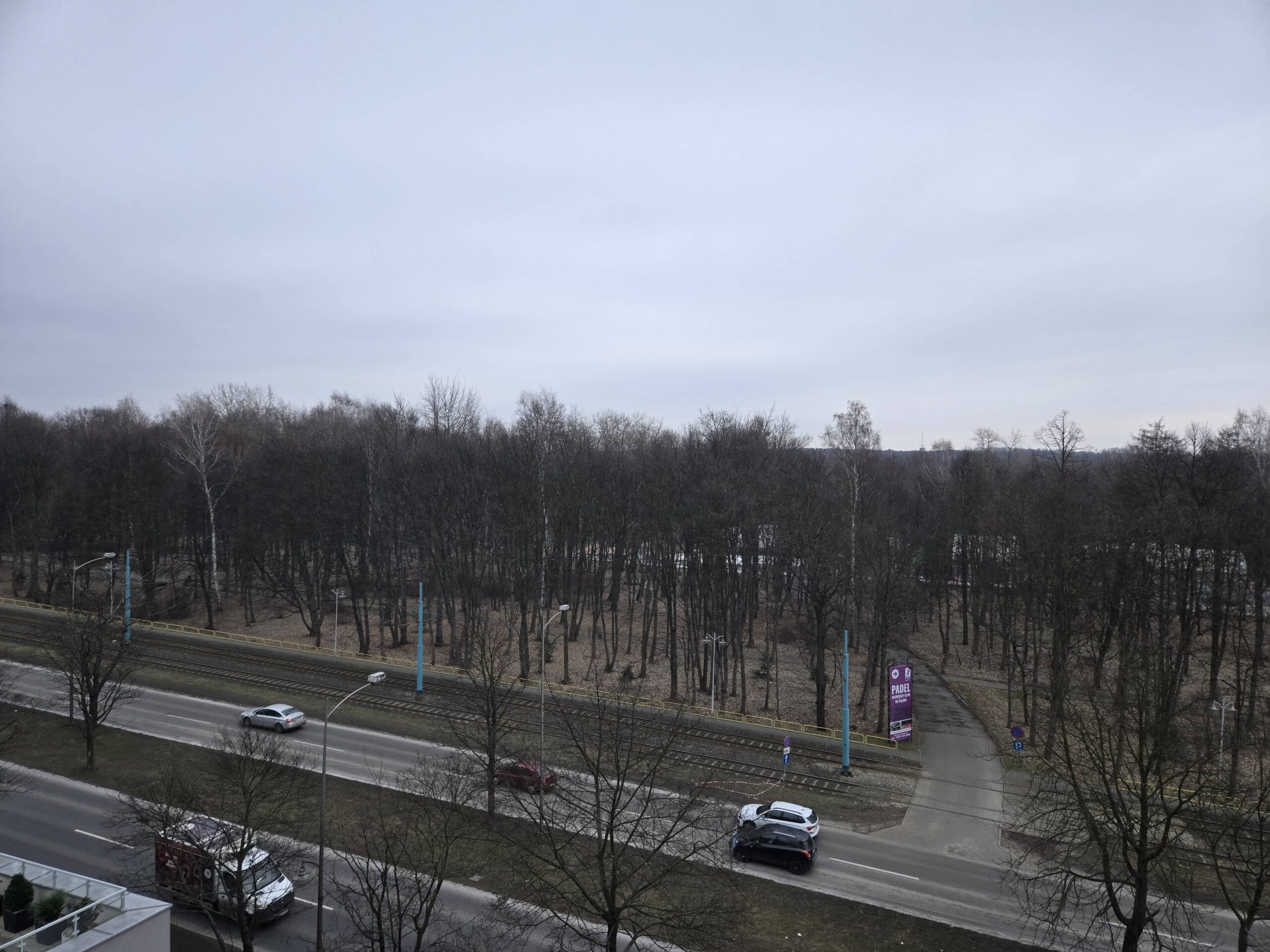 Pochmurna pogoda - Samsung Galaxy Z Fold6