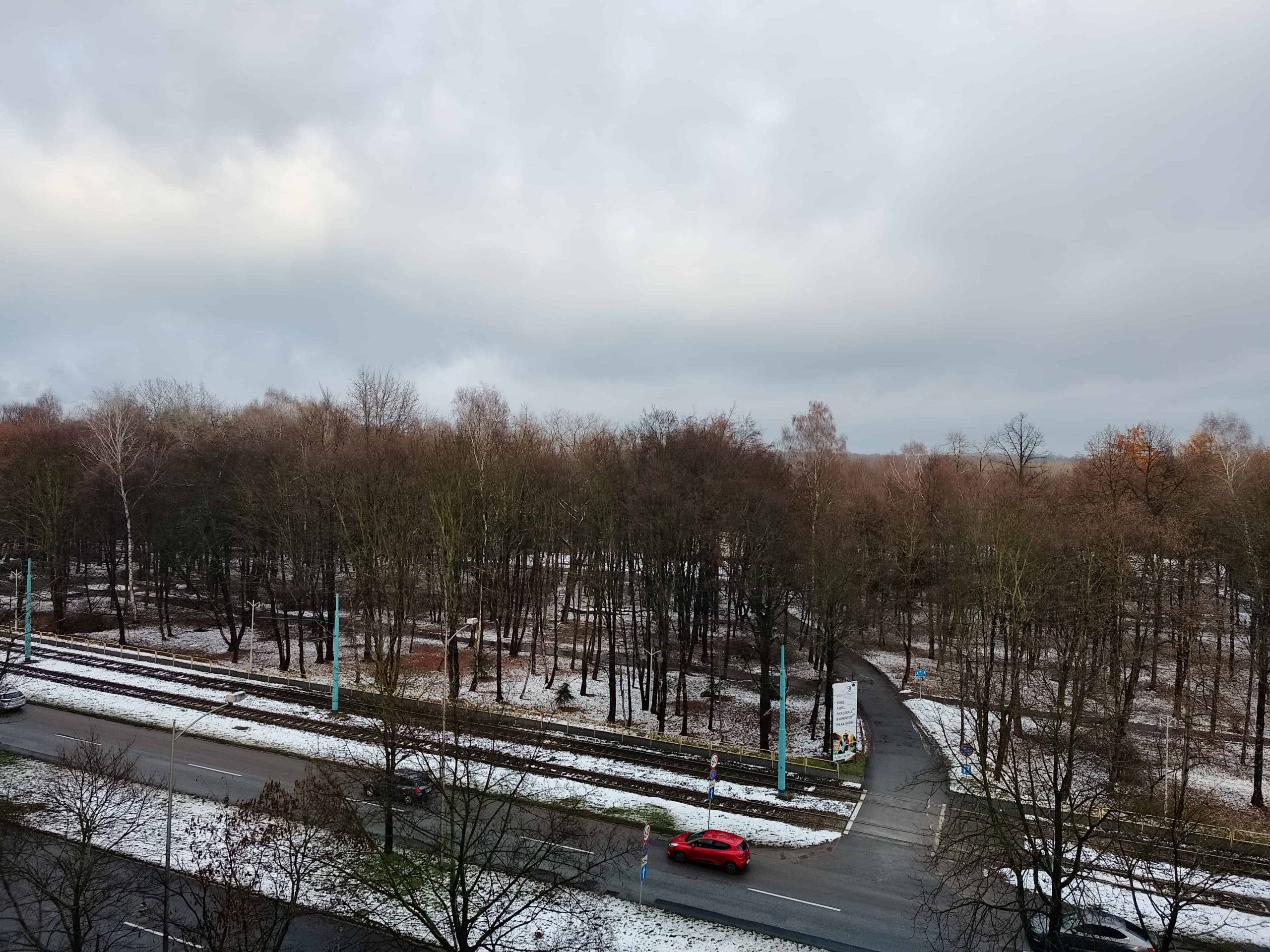 Pochmurna pogoda - nubia Focus 2 Ultra