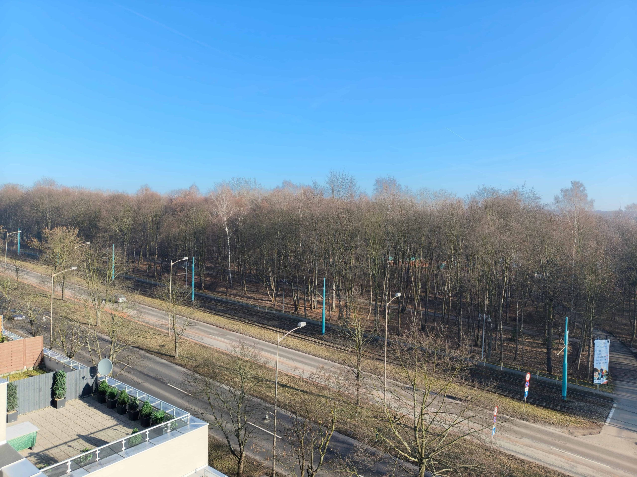 Słoneczna pogoda - OPPO Reno15 Pro Słoneczna pogoda - OPPO Reno15 Pro