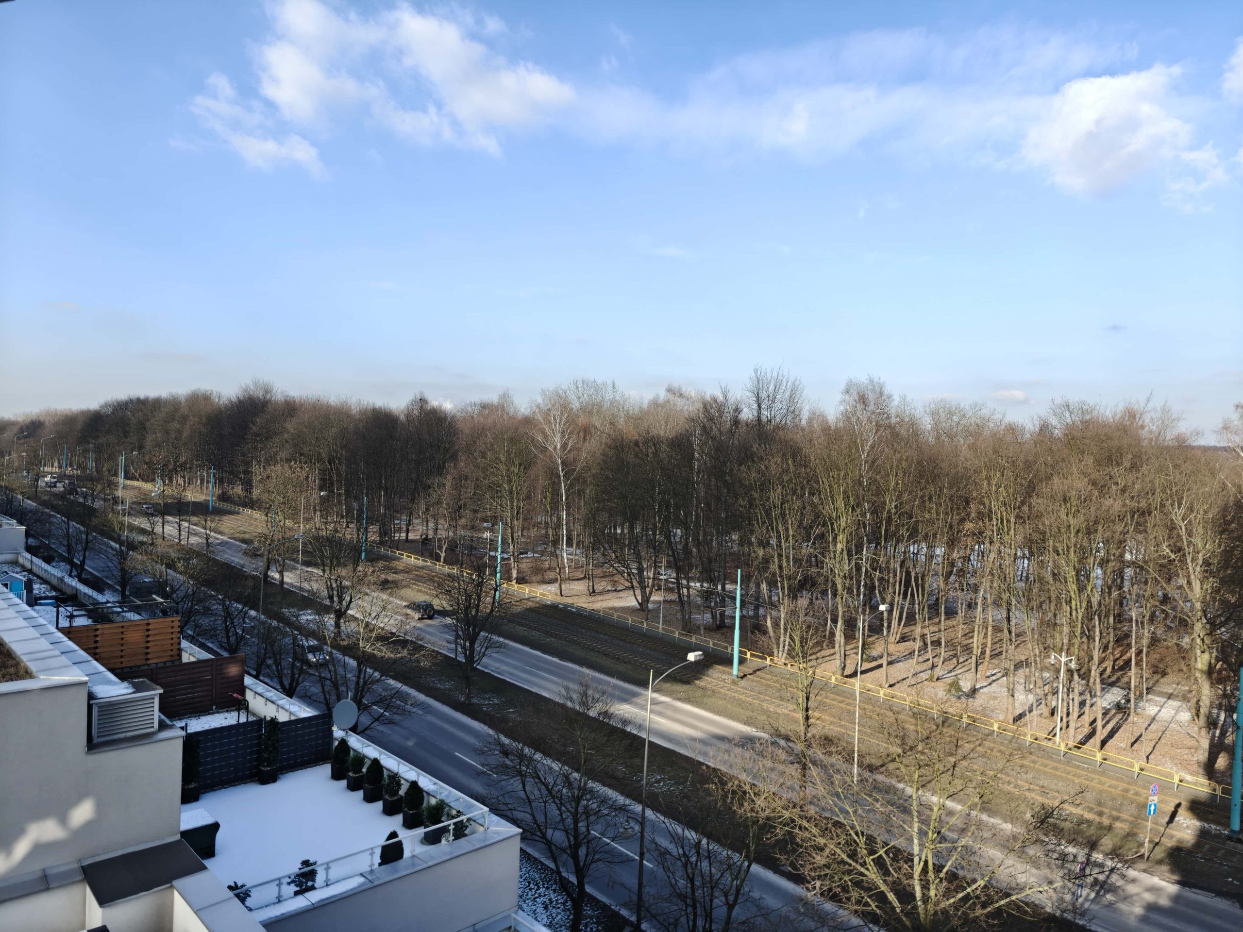 Słoneczna pogoda - OPPO Find X8 Pro