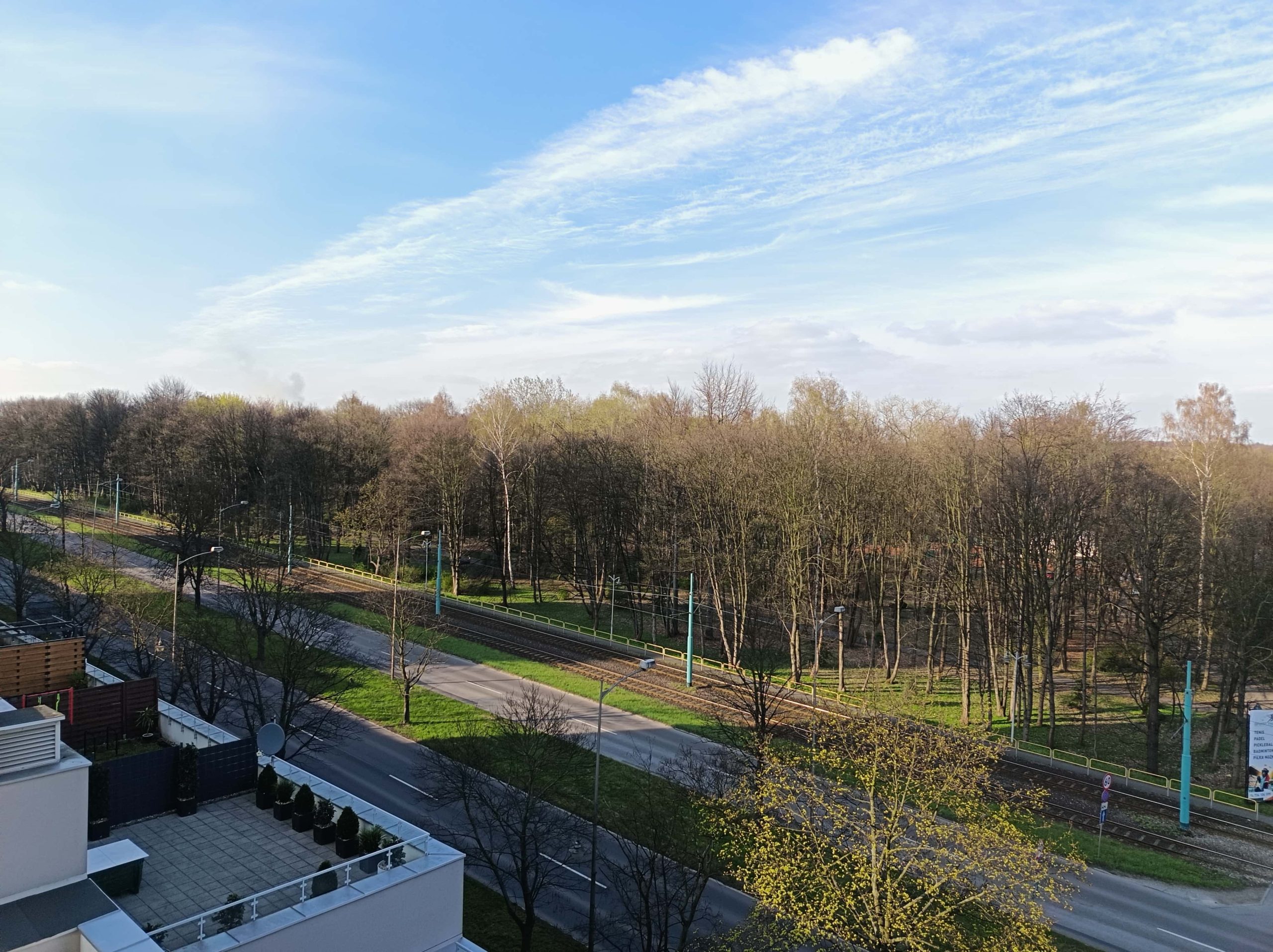 Słoneczna pogoda - HONOR 600 Lite Słoneczna pogoda - HONOR 600 Lite