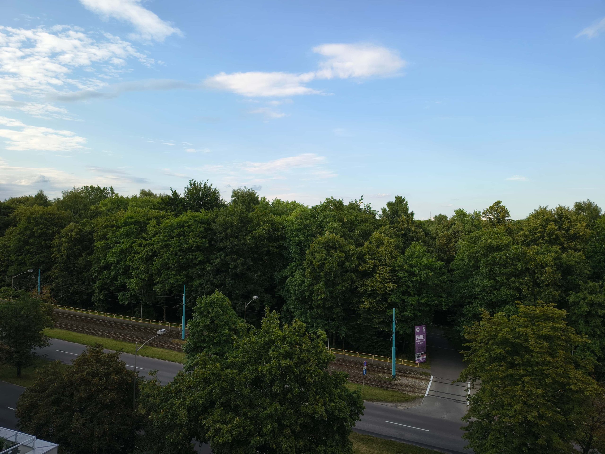 Słoneczna pogoda - Motorola Edge 60 Fusion Słoneczna pogoda - Motorola Edge 60 Fusion