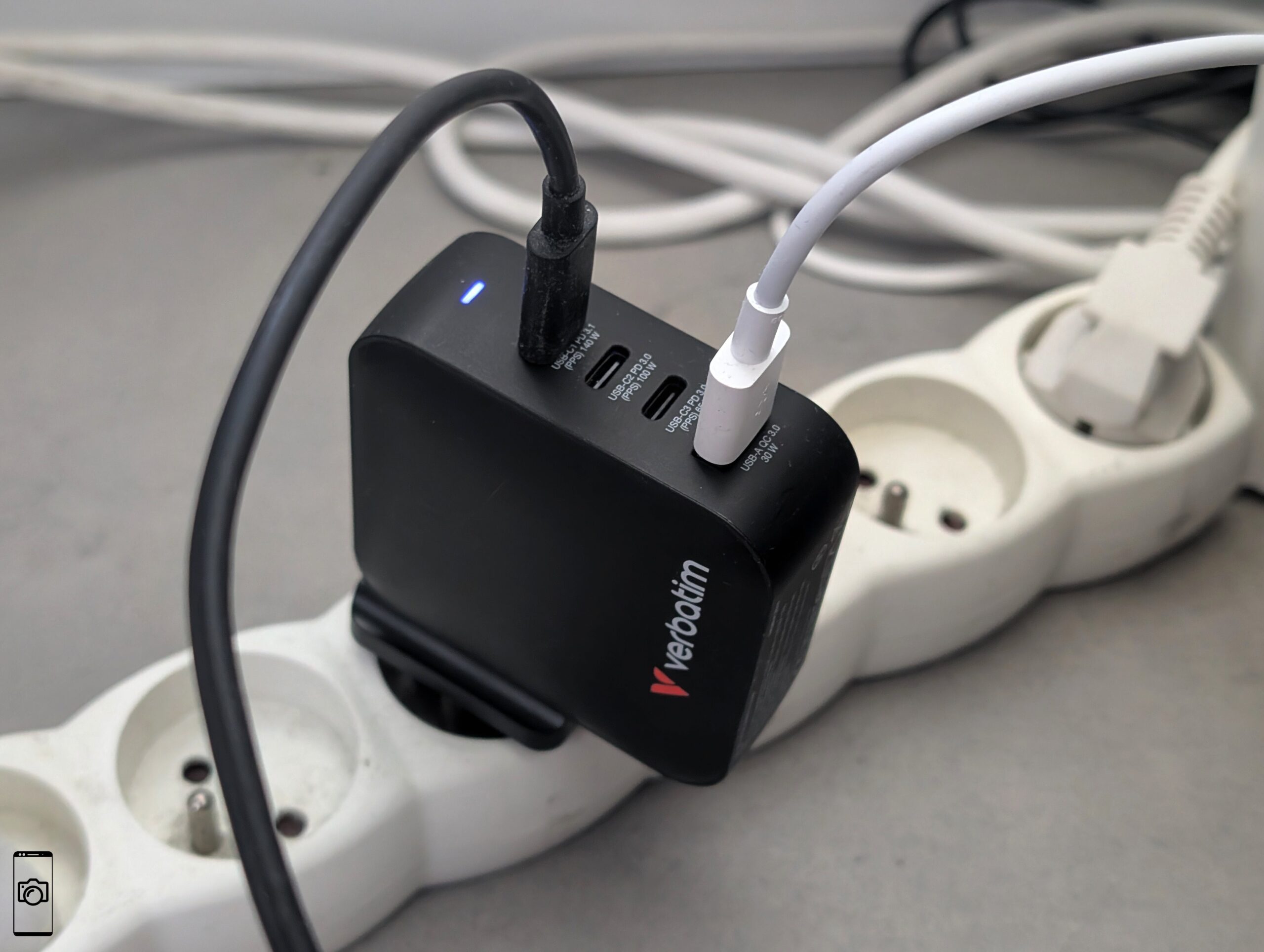 Verbatim GaN Charger 165W