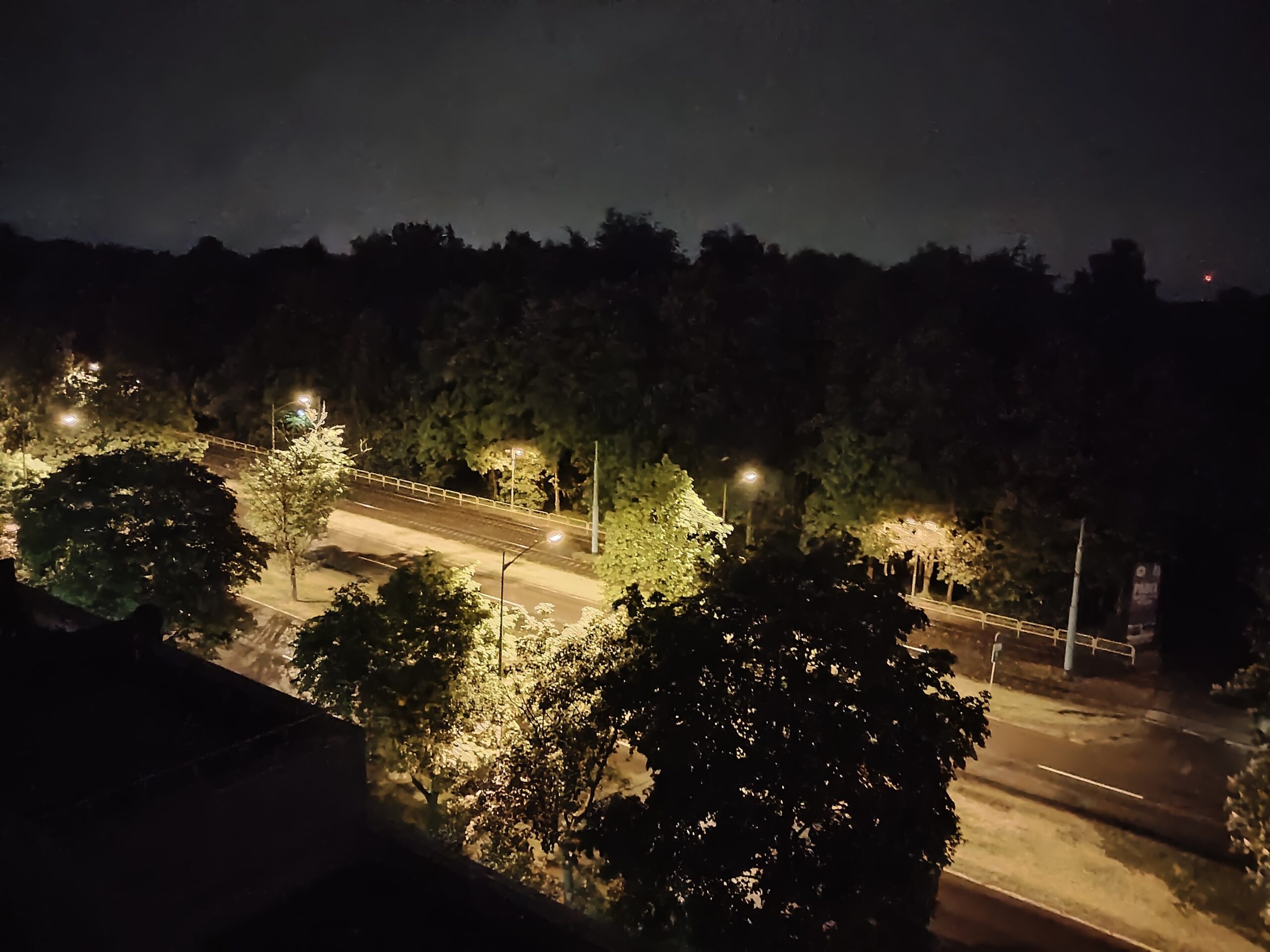 Zdjęcia nocne - HONOR 200 Smart