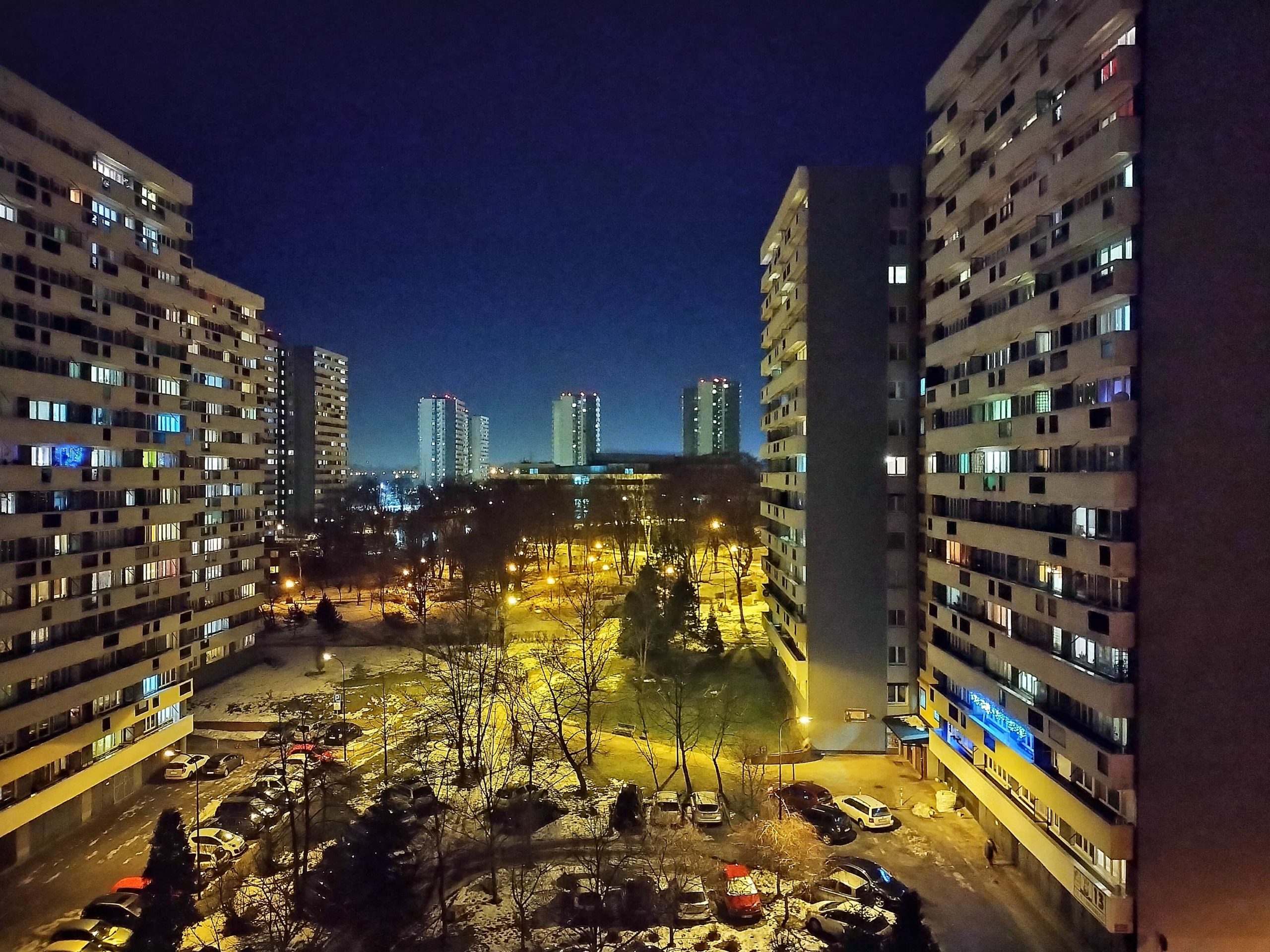 Zdjęcia nocne - Nokia 5.4