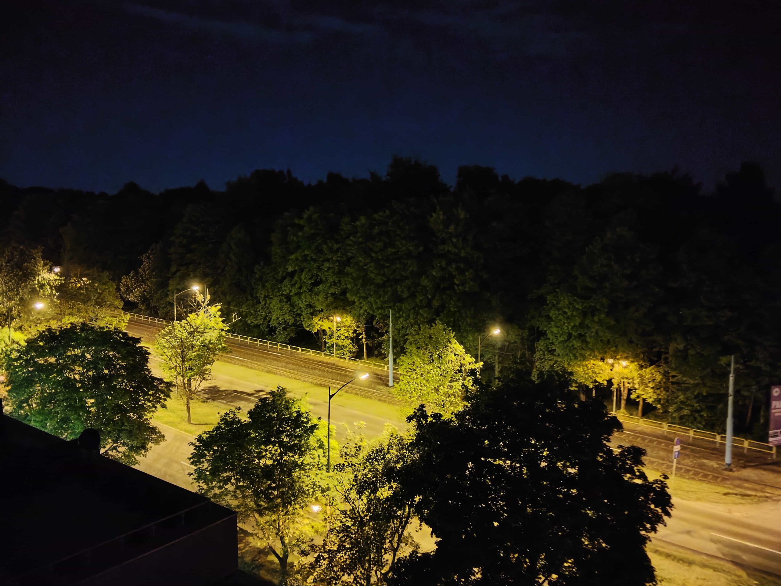 Zdjęcia nocne - OPPO Reno13 FS