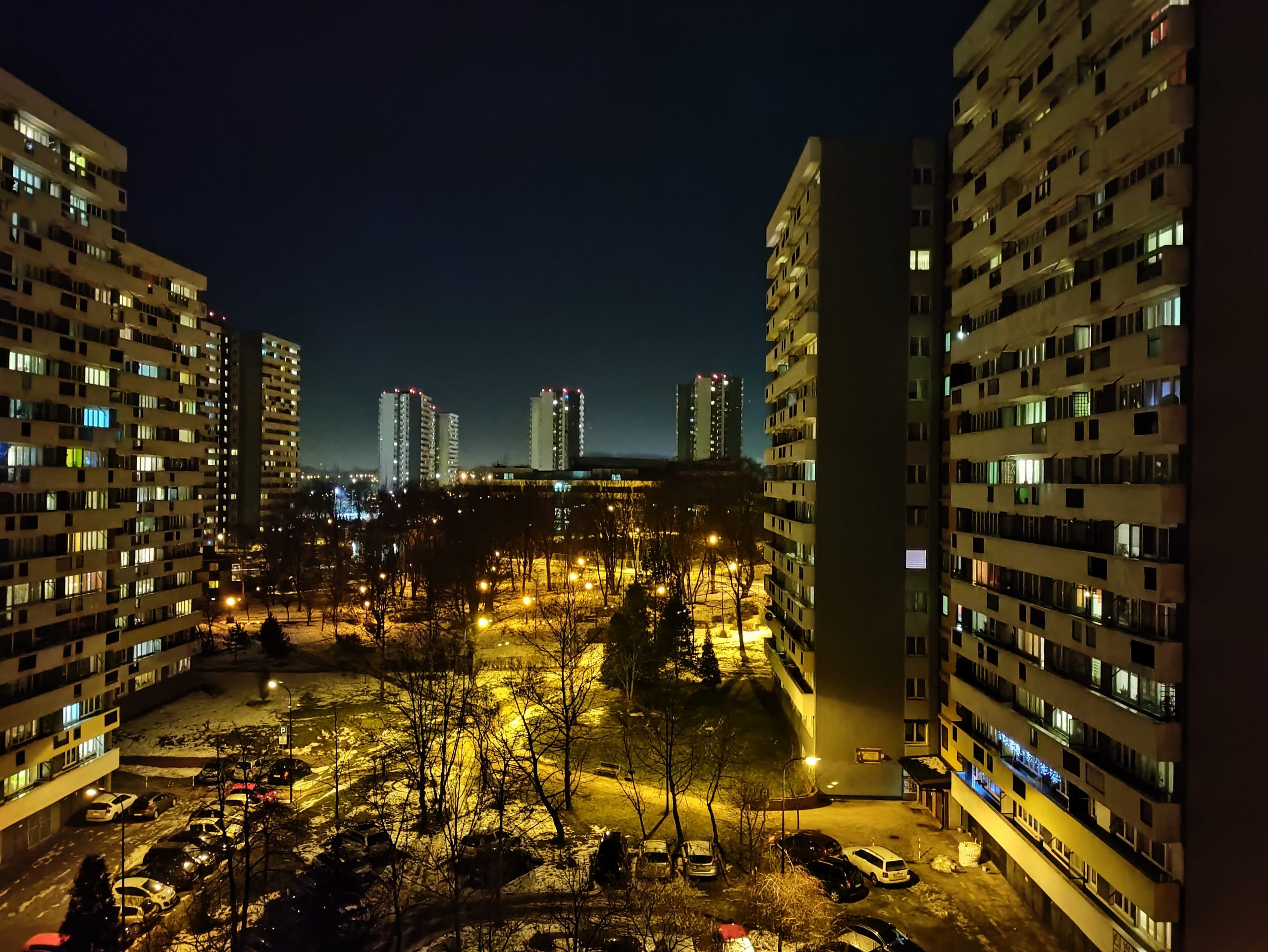 Zdjęcia nocne - OnePlus N10