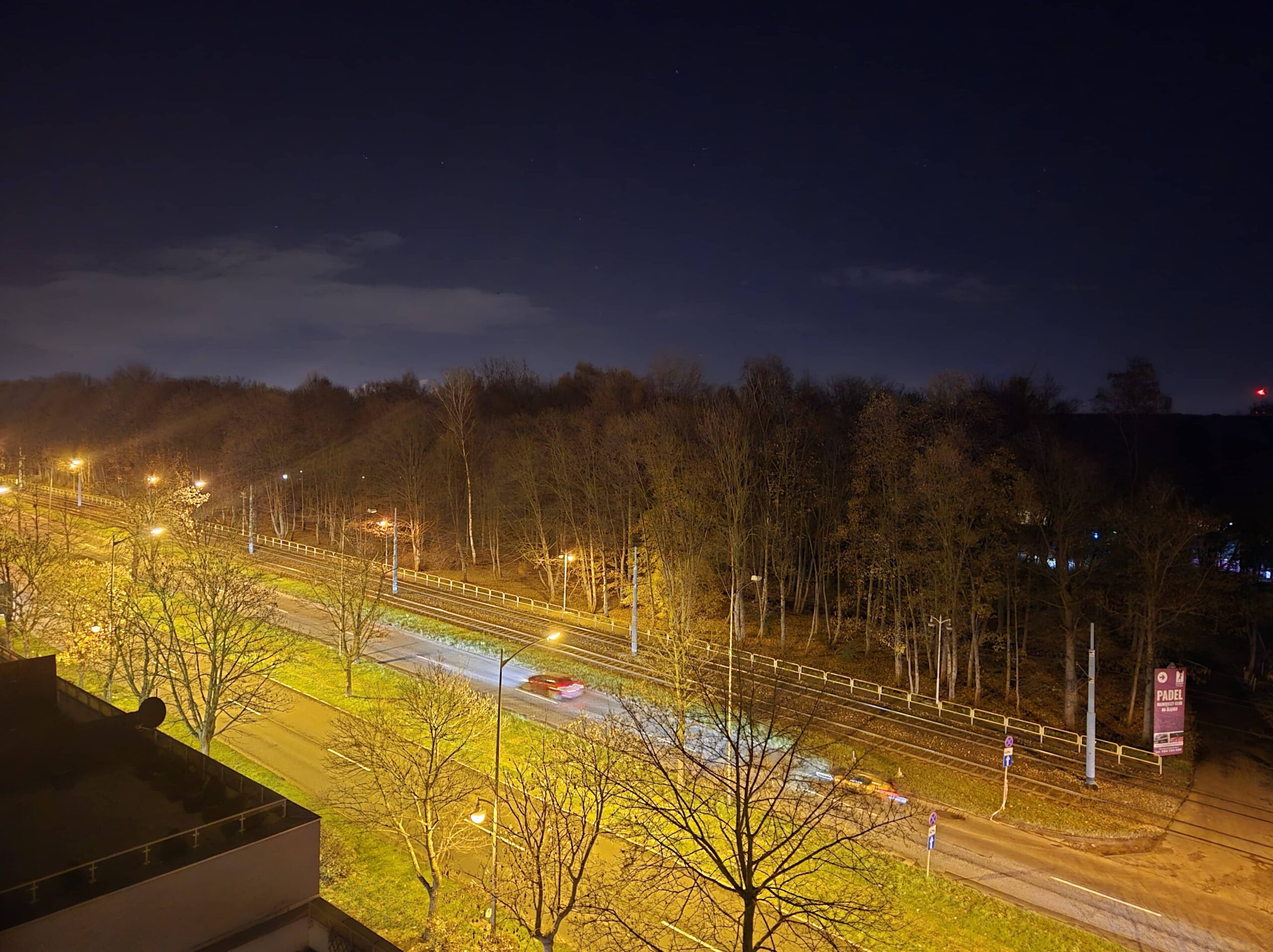 Zdjęcia nocne - Samsung Galaxy Z Flip6