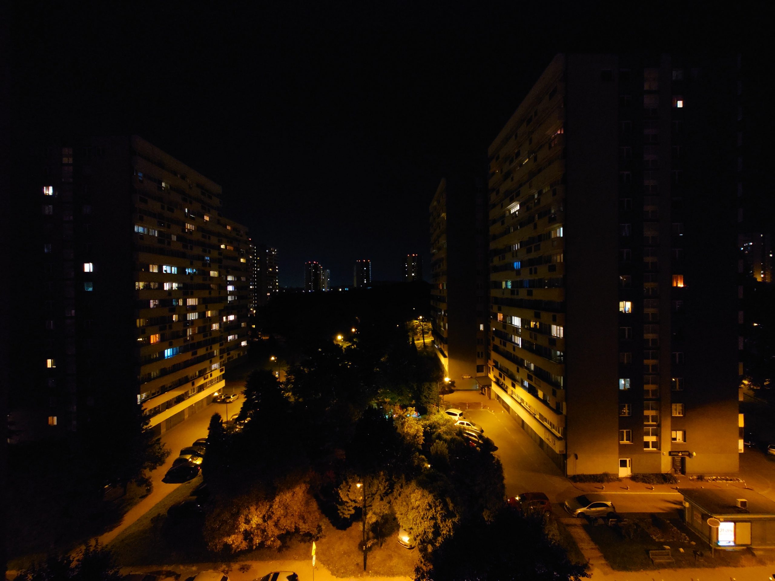 Zdjęcia nocne - Sony Xperia 1 III