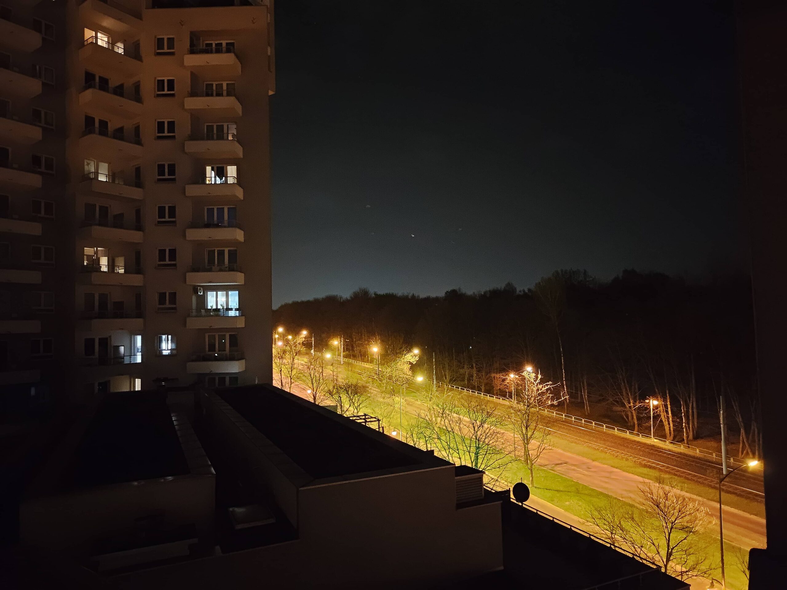 Zdjęcia nocne - Asus Zenfone 11 Ultra