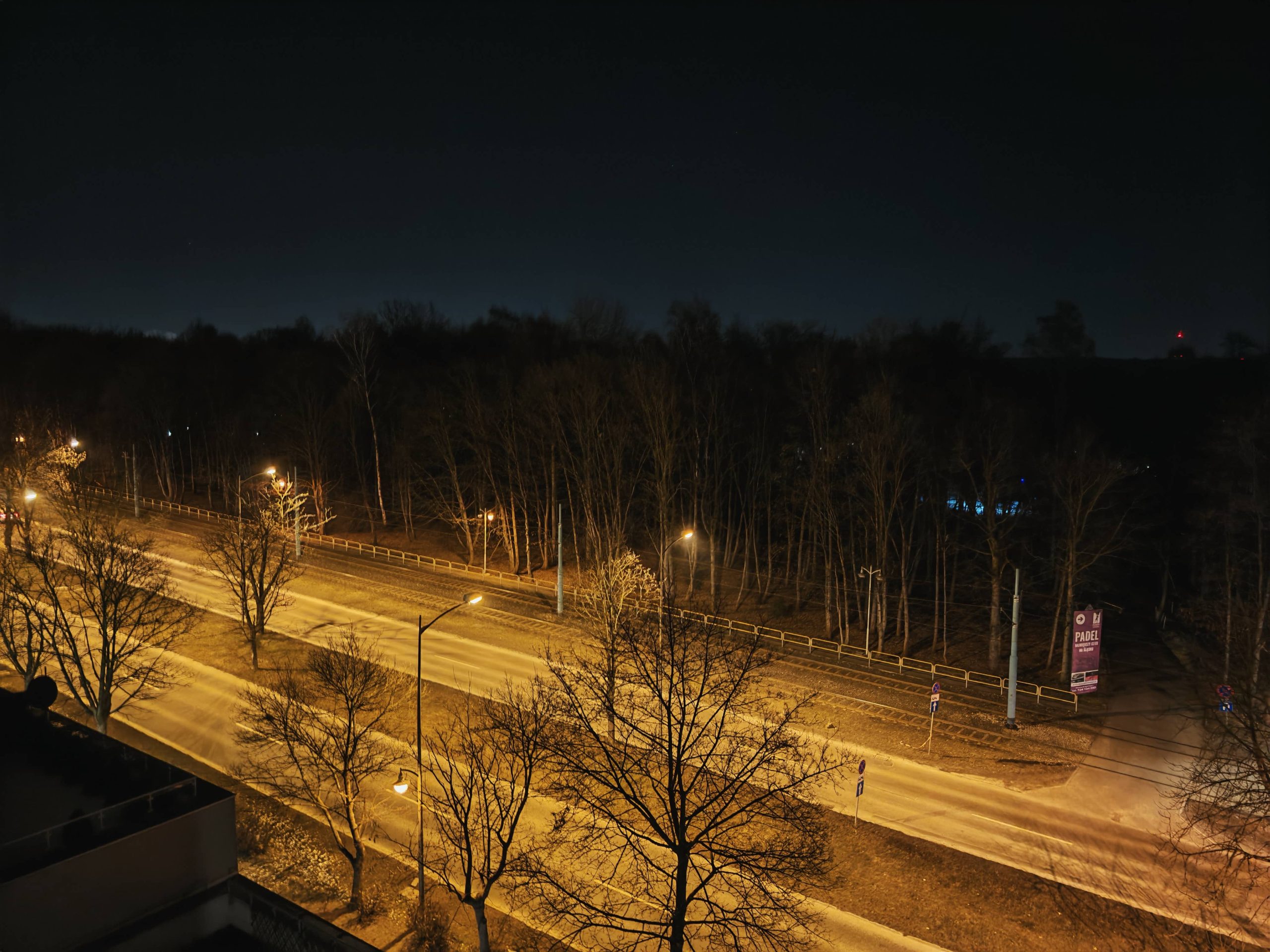 Zdjęcia nocne - HONOR Magic7 Pro