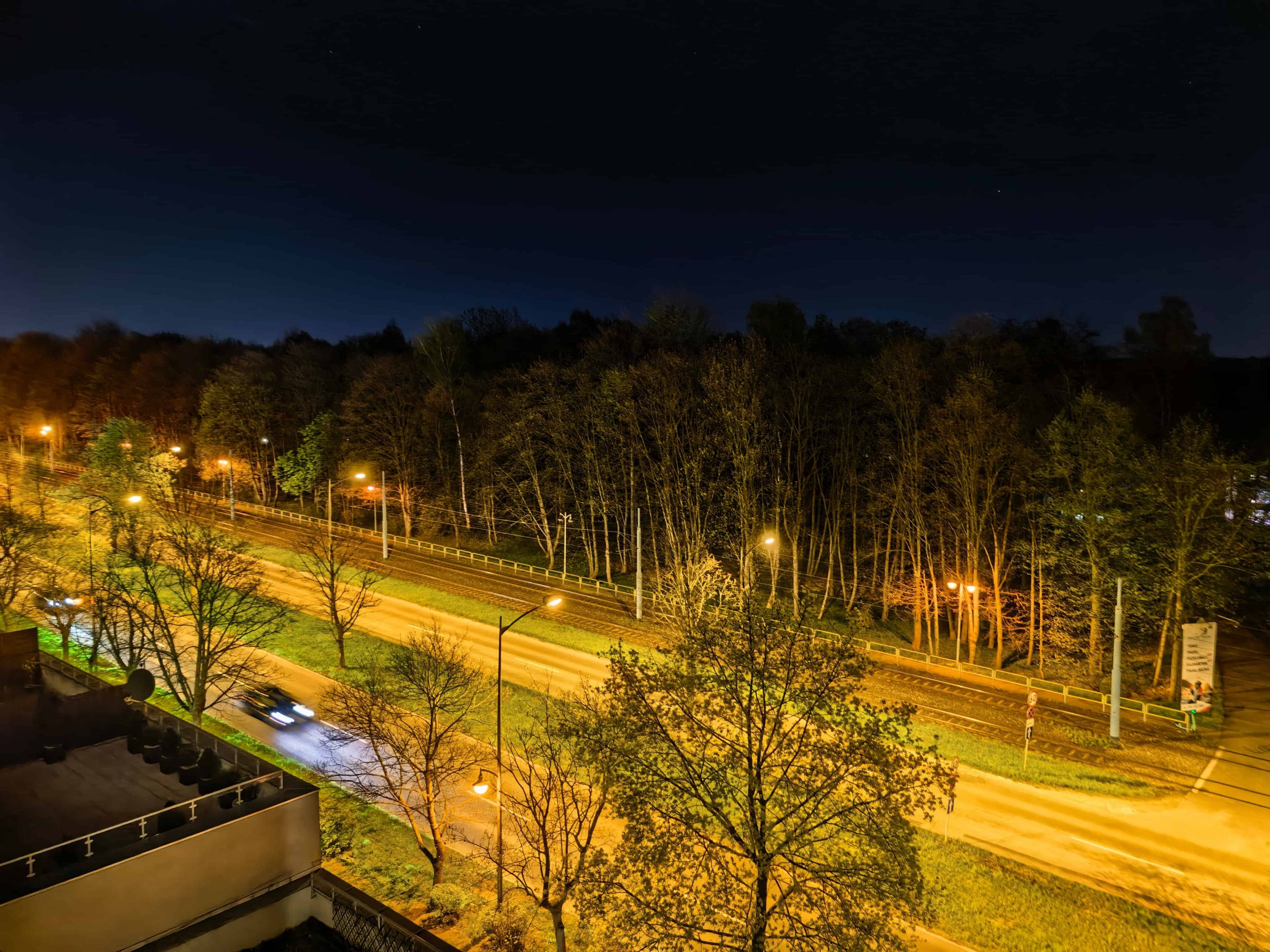 Zdjęcia nocne - Huawei Mate X7 Zdjęcia nocne - Huawei Mate X7