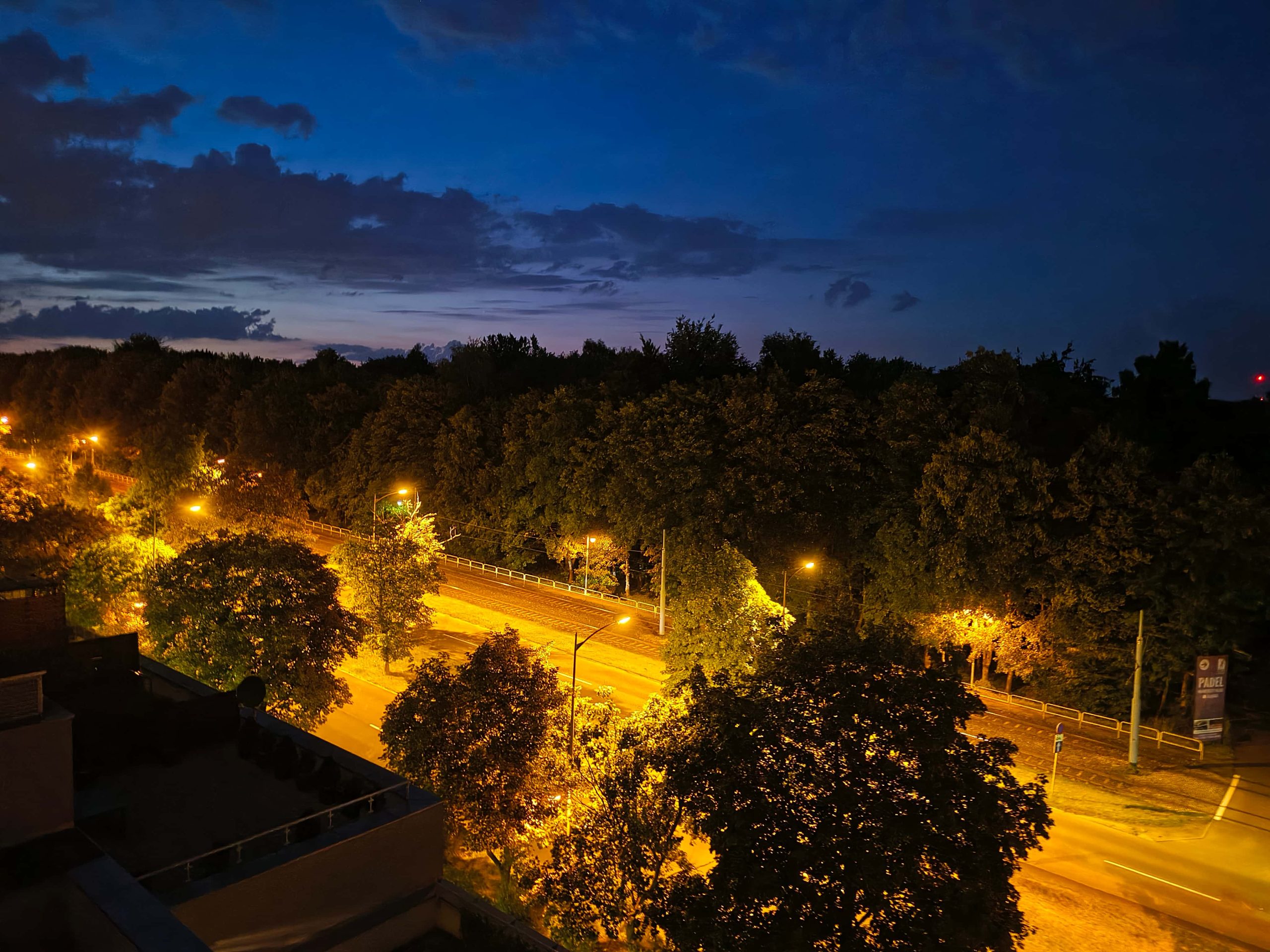 Zdjęcia nocne - Motorola Edge 60 Fusion Zdjęcia nocne - Motorola Edge 60 Fusion