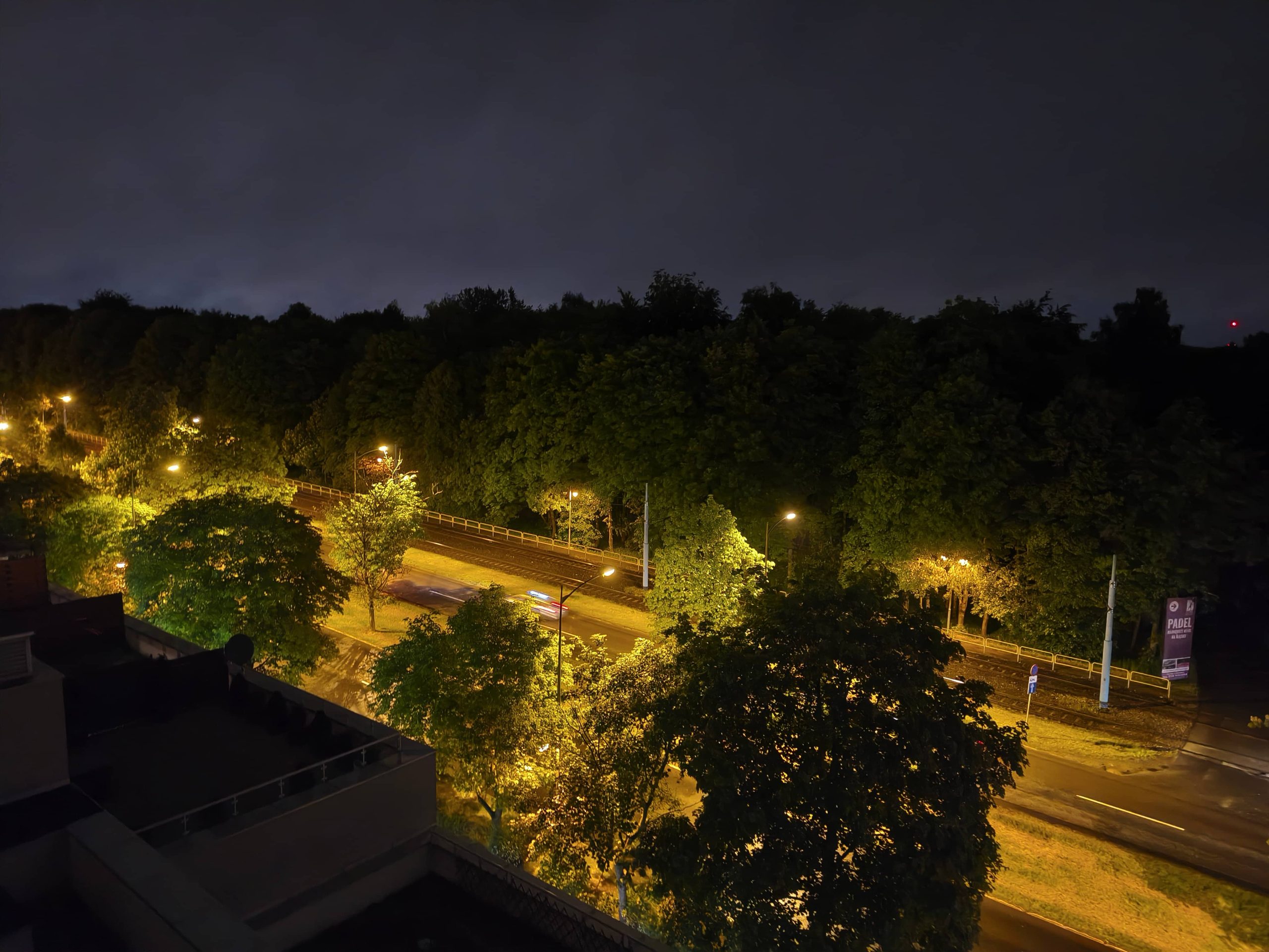 Zdjęcia nocne - Motorola Edge 60 Pro