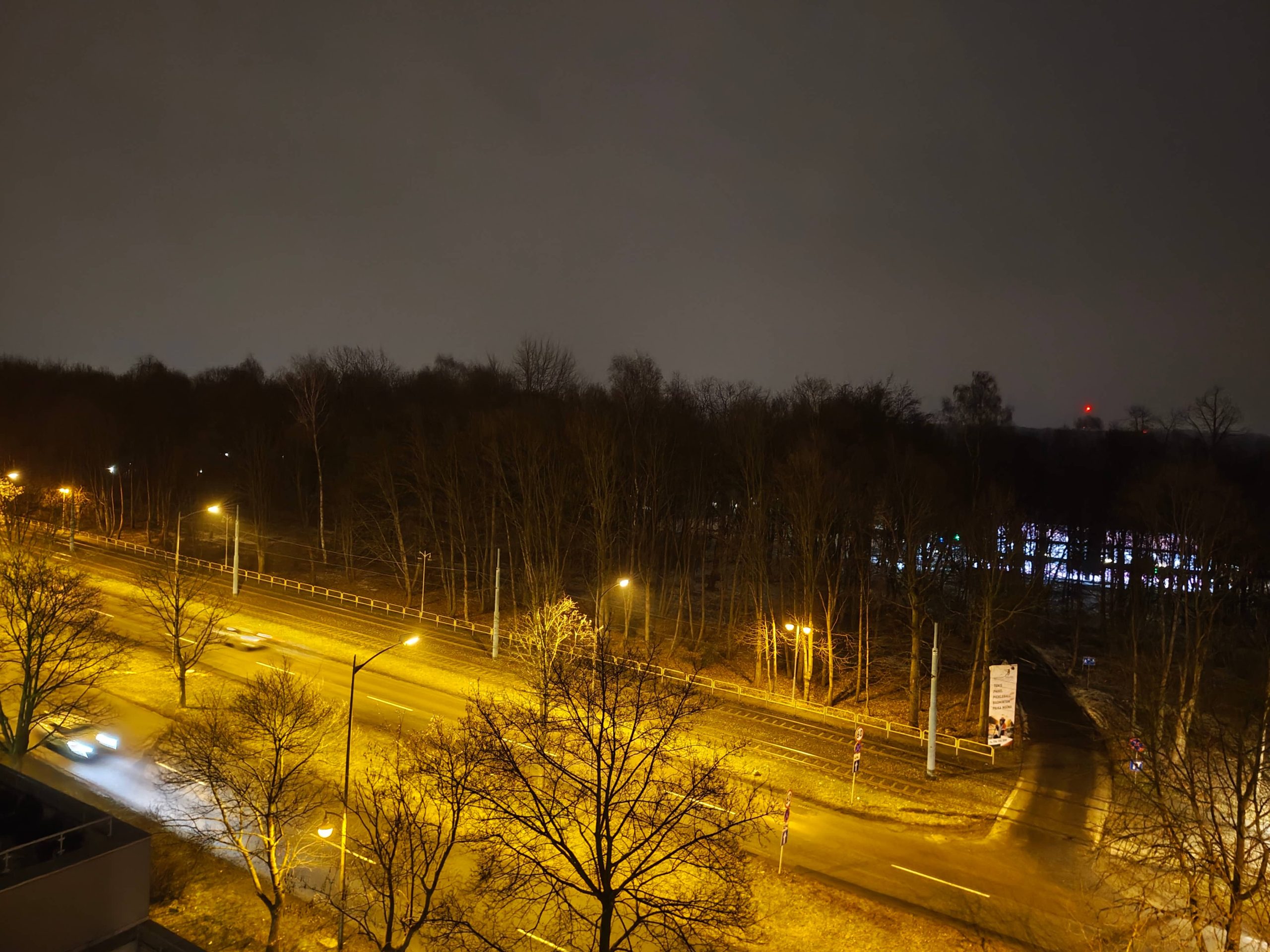 Zdjęcia nocne - Nothing Phone (3a) Pro