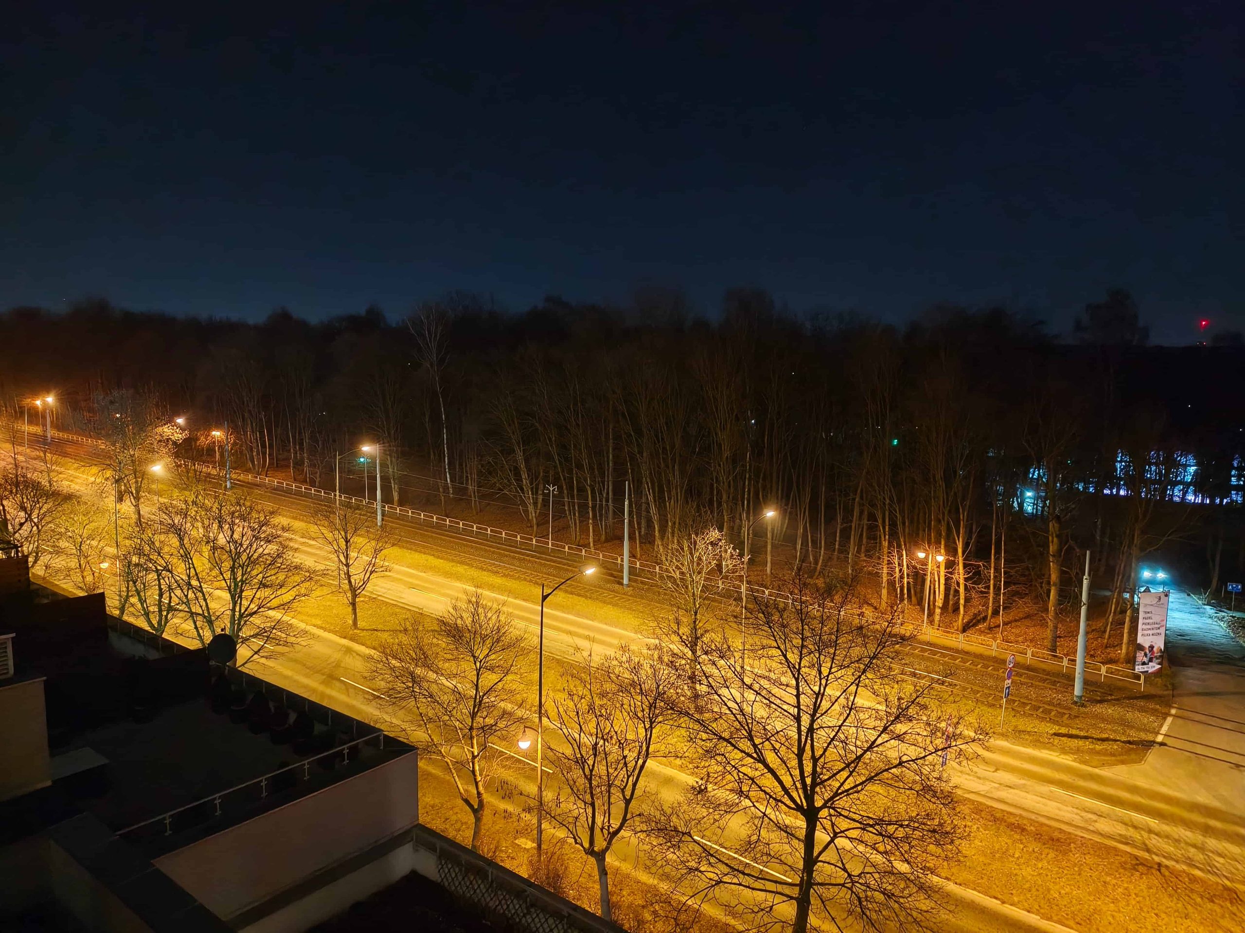 Zdjęcia nocne - OPPO Reno15 Pro Zdjęcia nocne - OPPO Reno15 Pro
