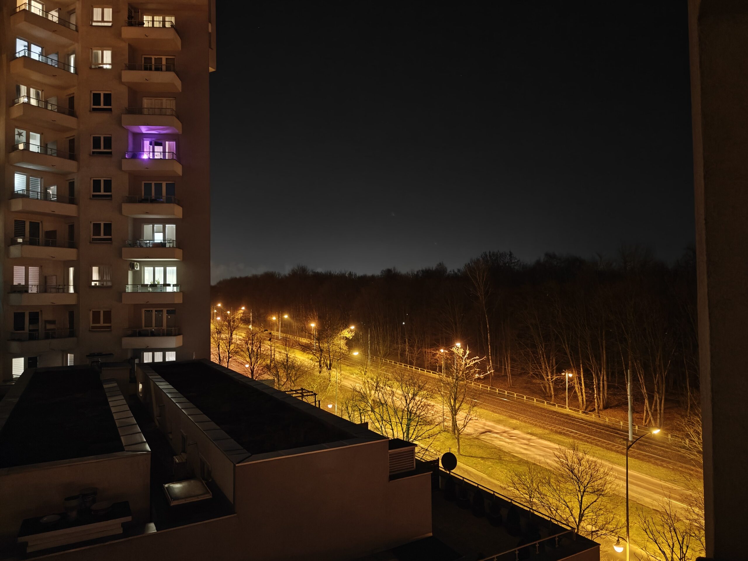 Zdjęcia nocne - OnePlus 12