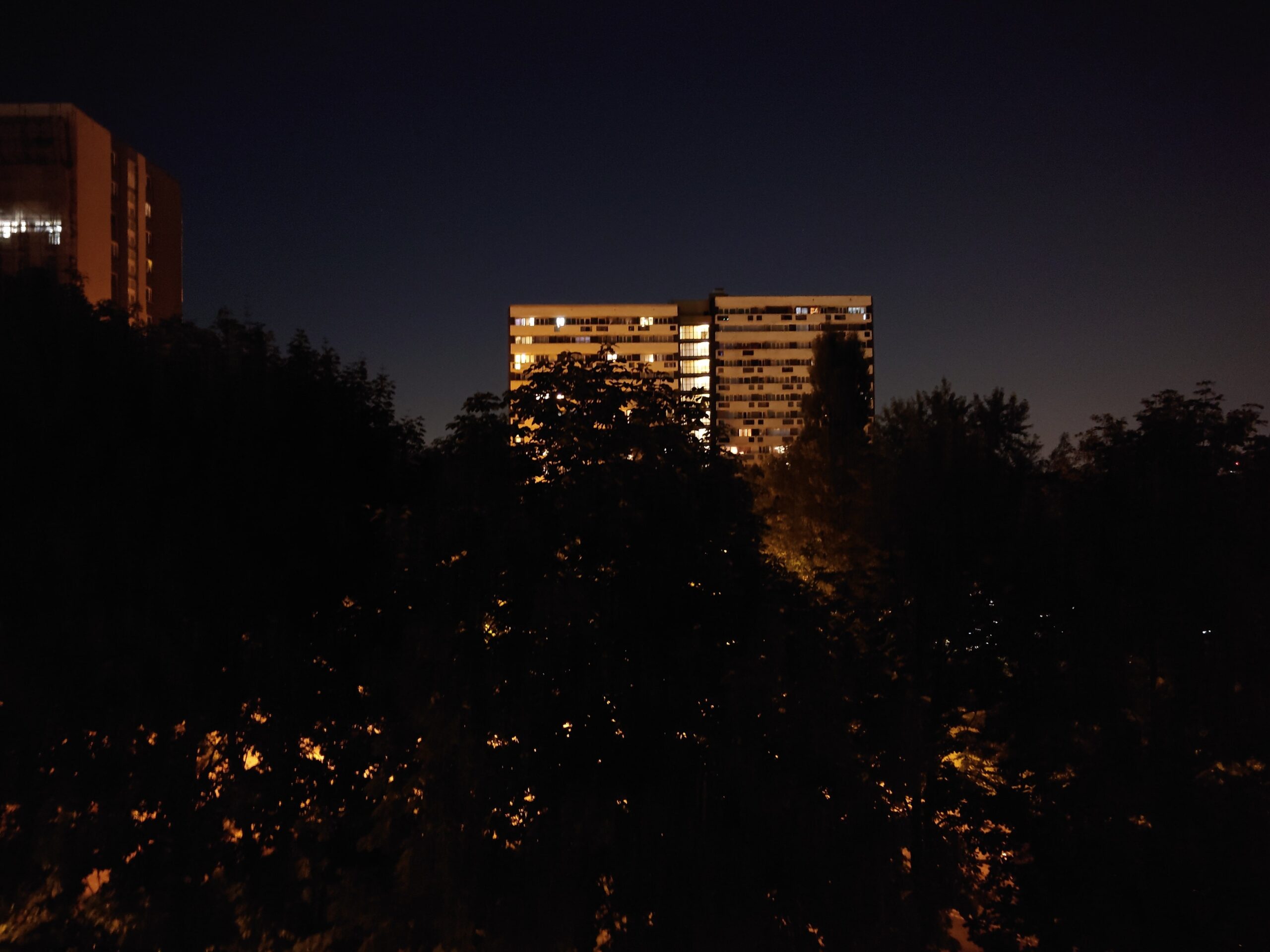 Zdjęcia nocne - Sony Xperia Pro-I