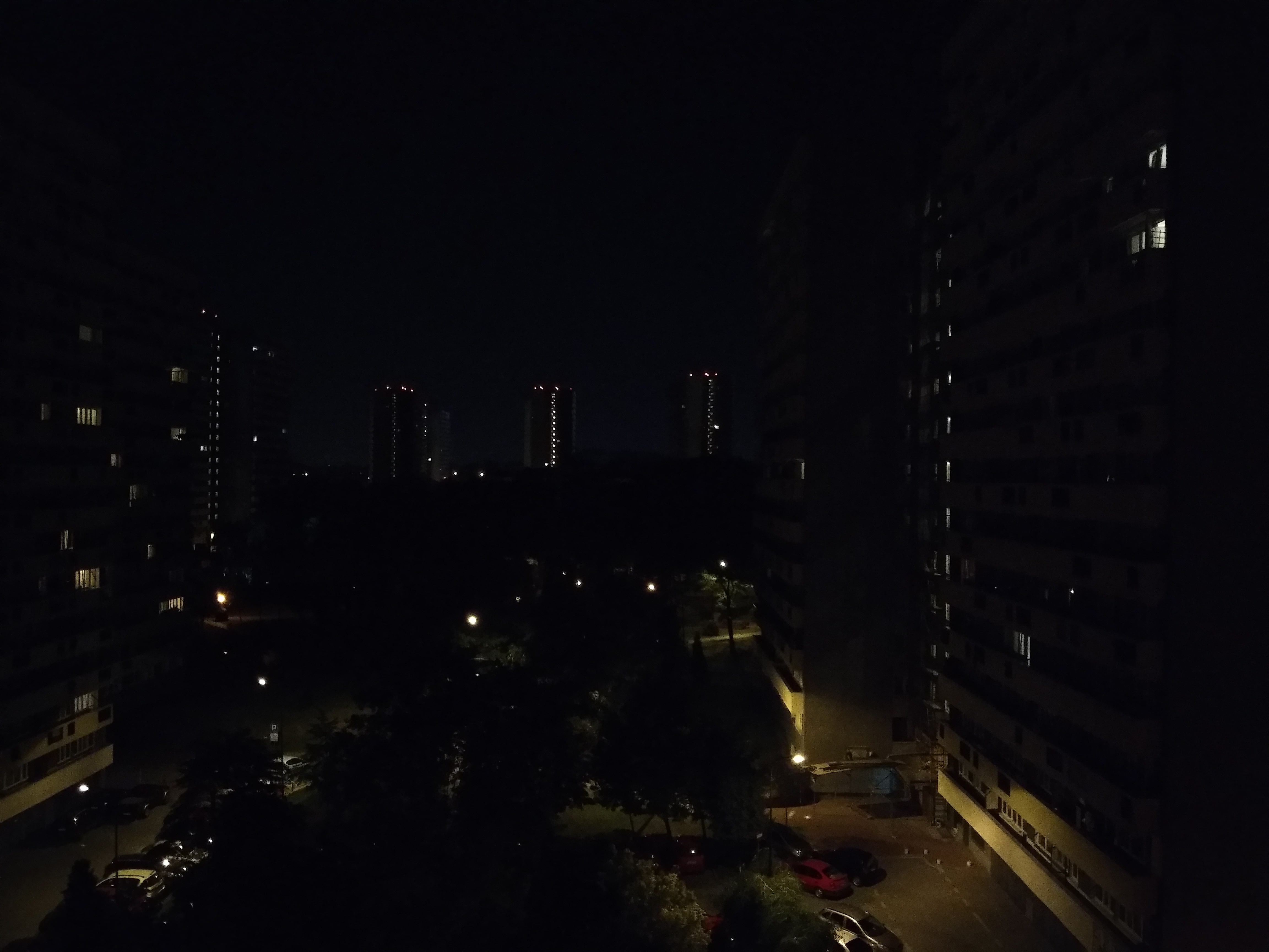 Zdjęcia nocne - Wiko View 2 Pro