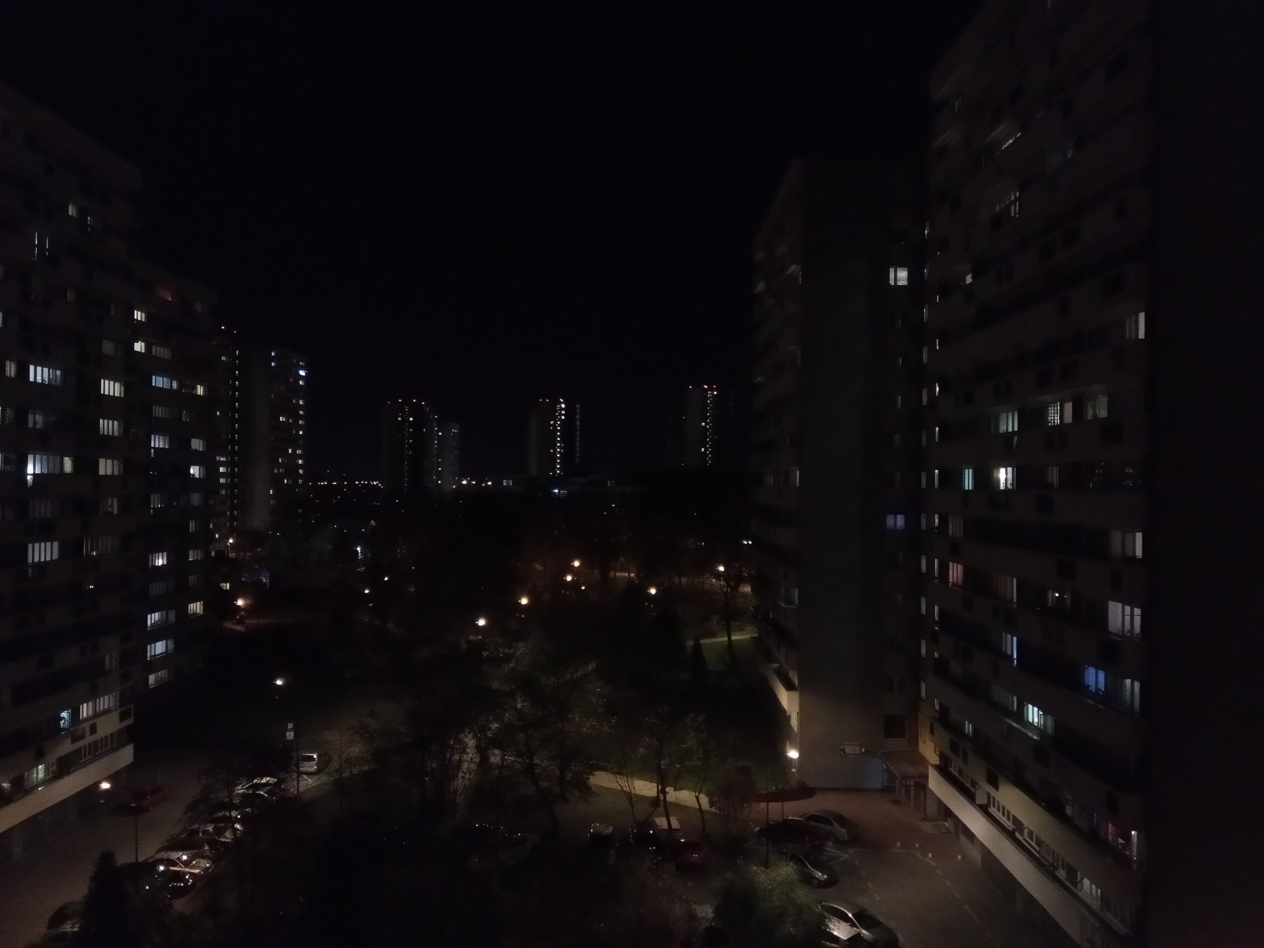 Zdjęcia nocne - Xiaomi Redmi 6A