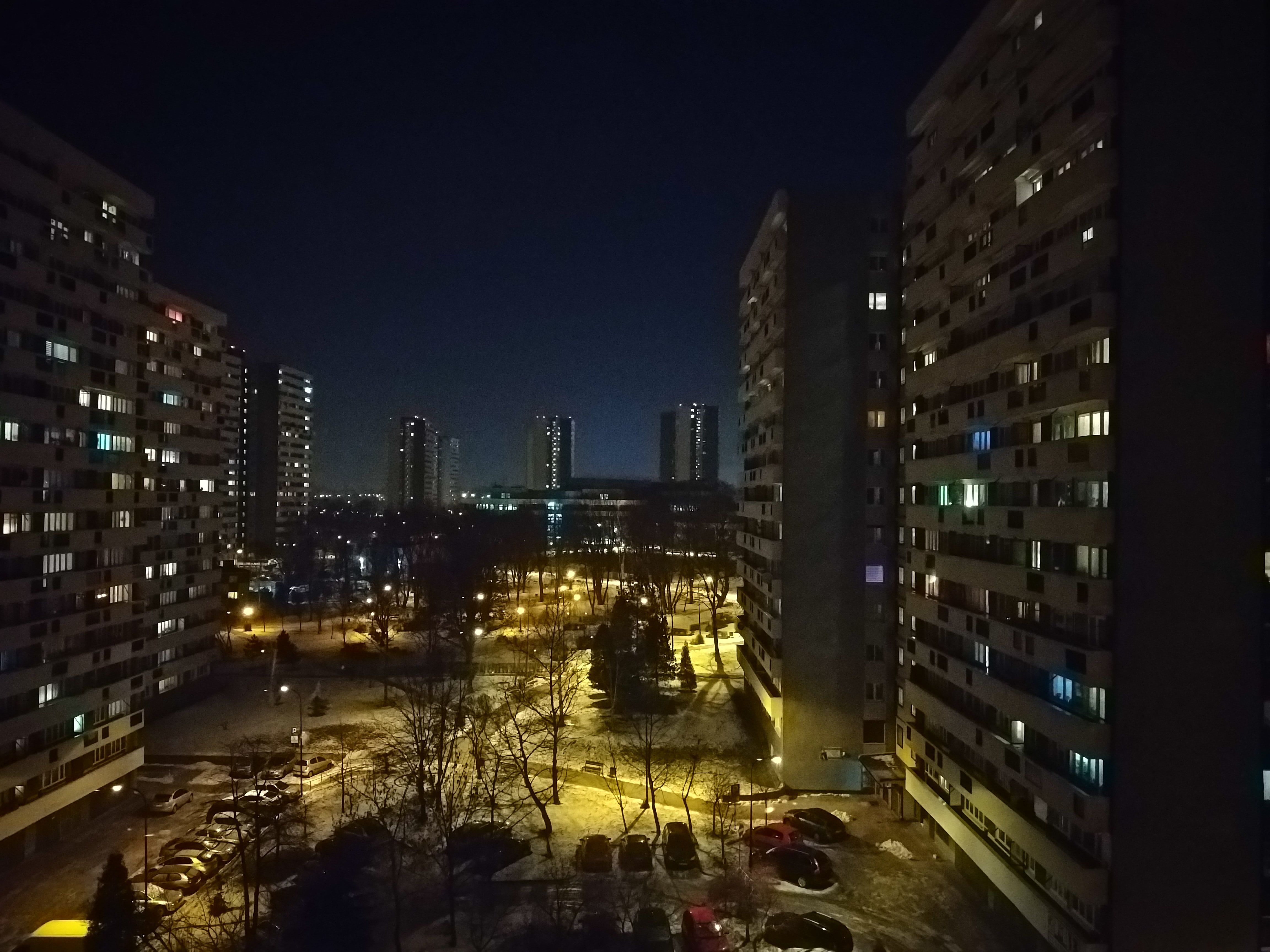 Zdjęcia nocne - HTC U12 Life