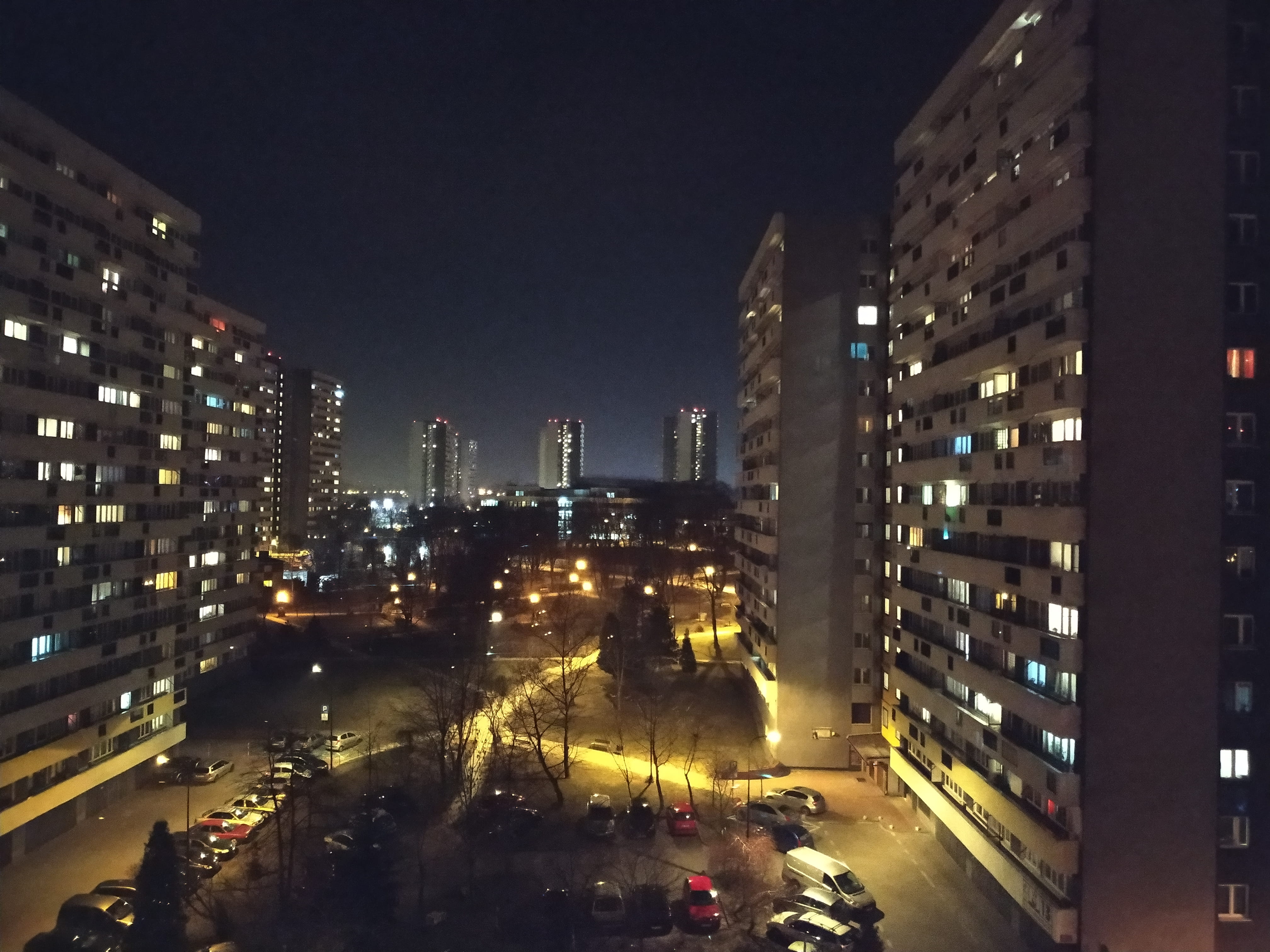 Zdjęcia nocne - Xiaomi Mi 8 Lite