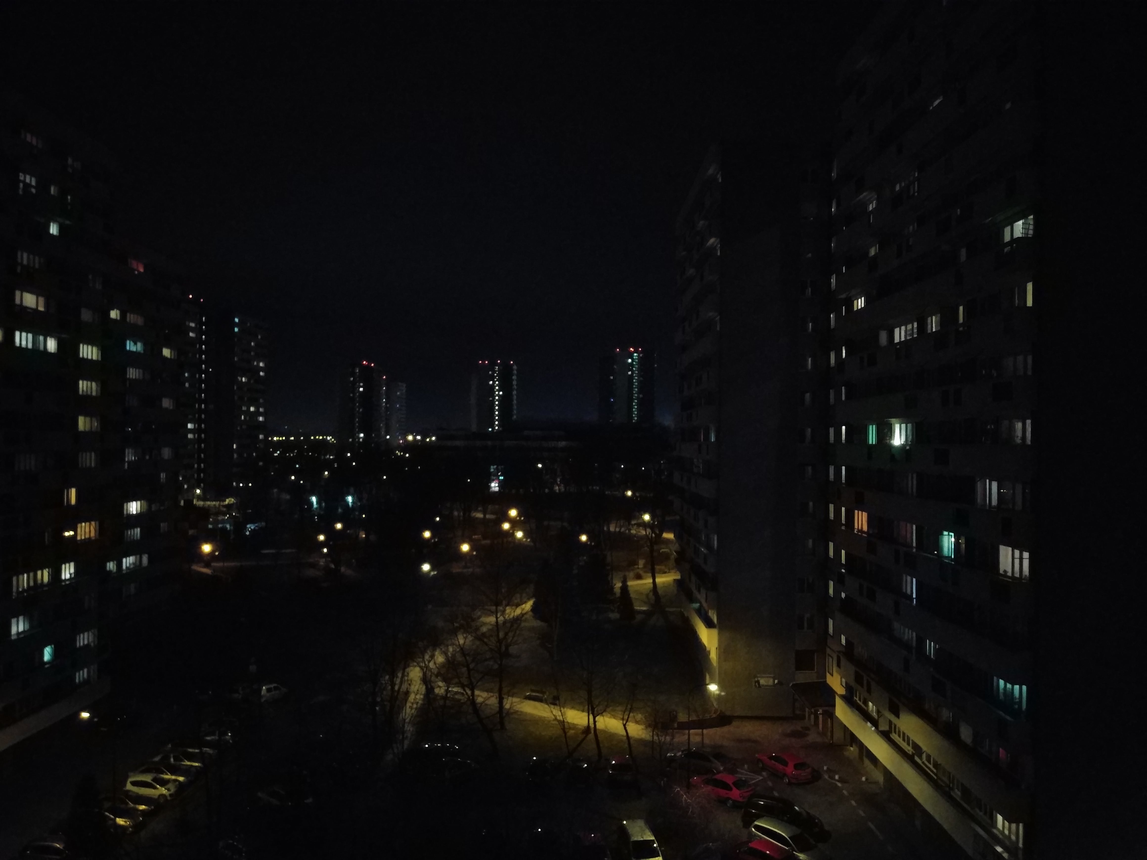 Zdjęcia nocne - LG G7 Fit