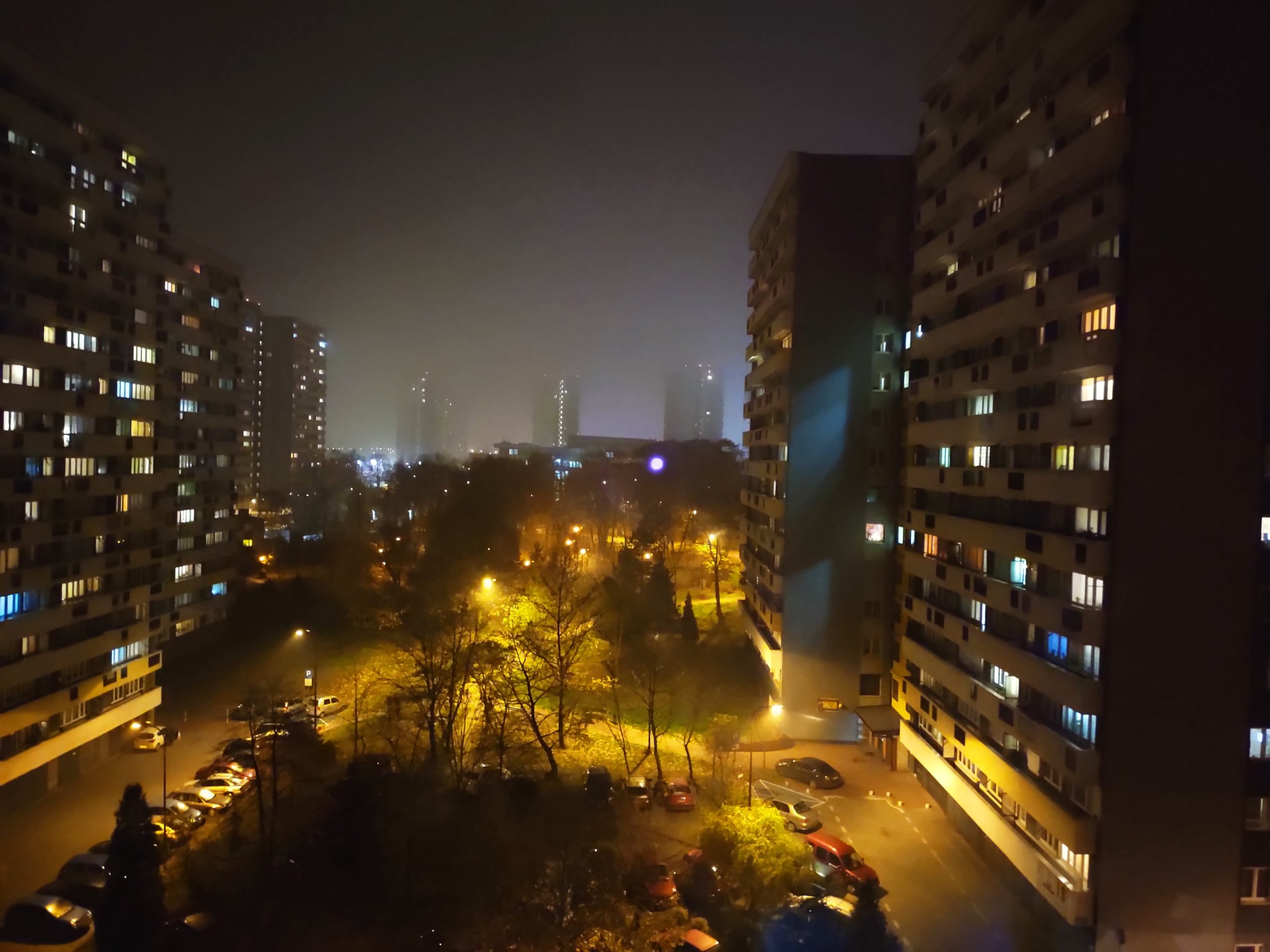 Zdjęcia nocne - Xiaomi Mi 9T Pro