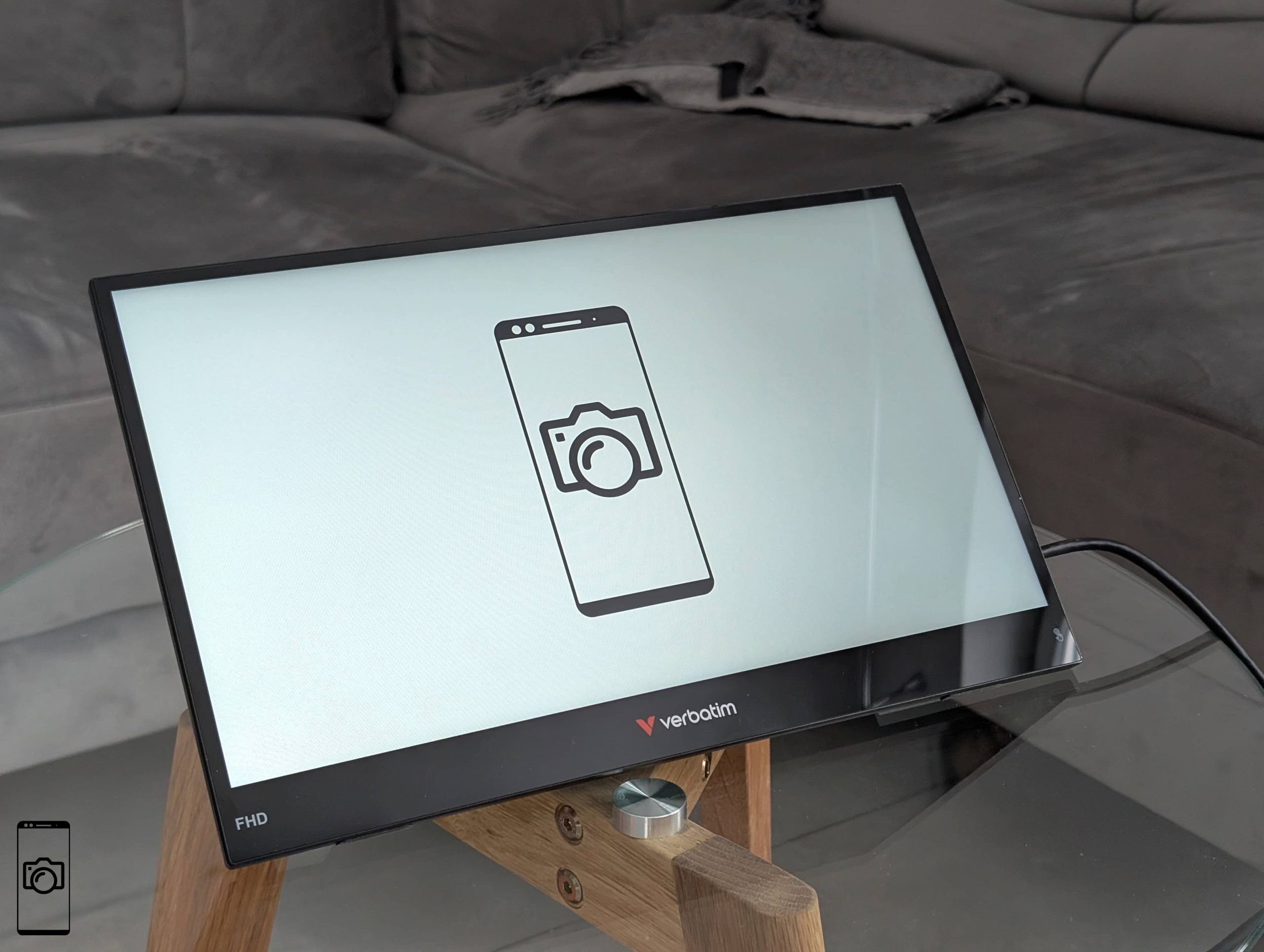 Verbatim Portable Touchscreen Monitor 15.6