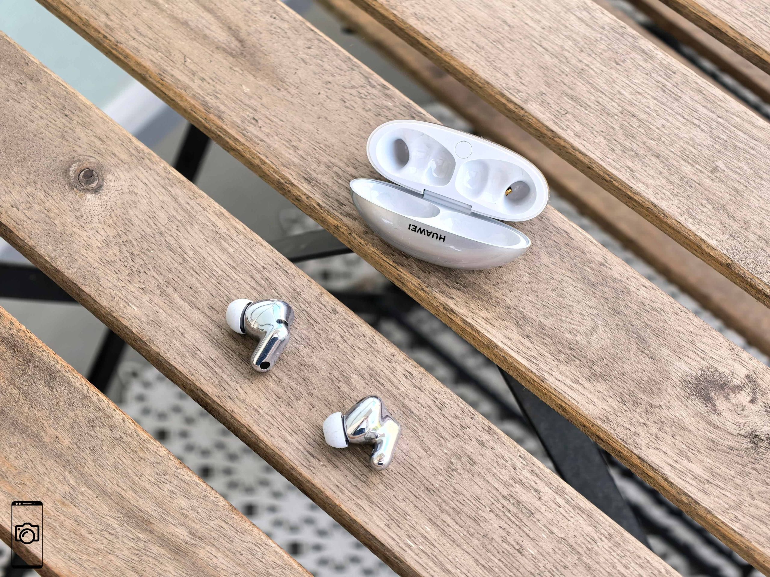 Huawei Freebuds Neo Huawei Freebuds Neo